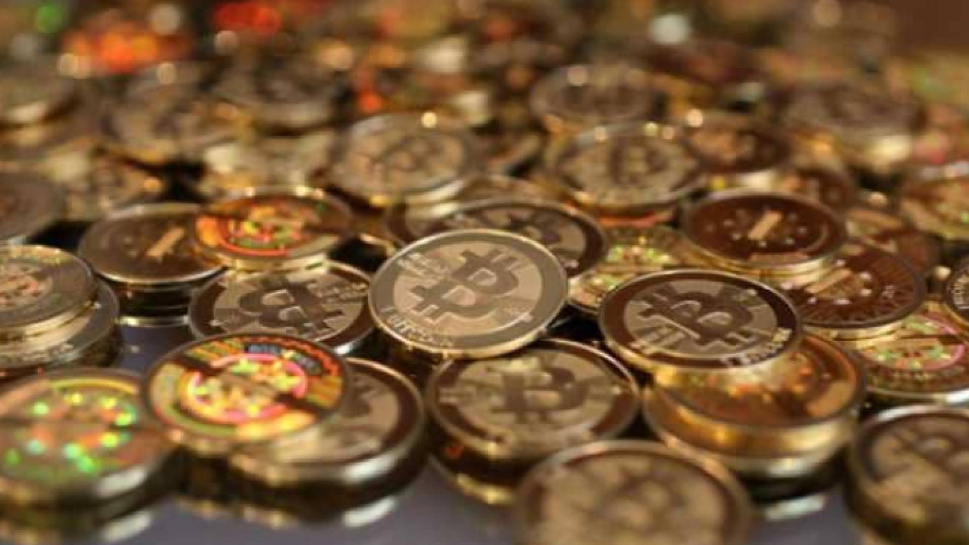 مؤسس فيسبوك اعترف سابقا بقوة العملات الرقمية