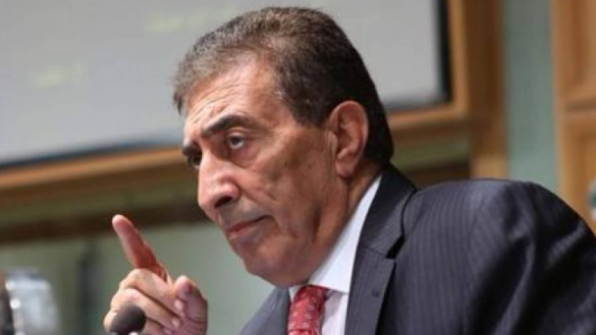 رئيس مجلس النواب عاطف الطراونة