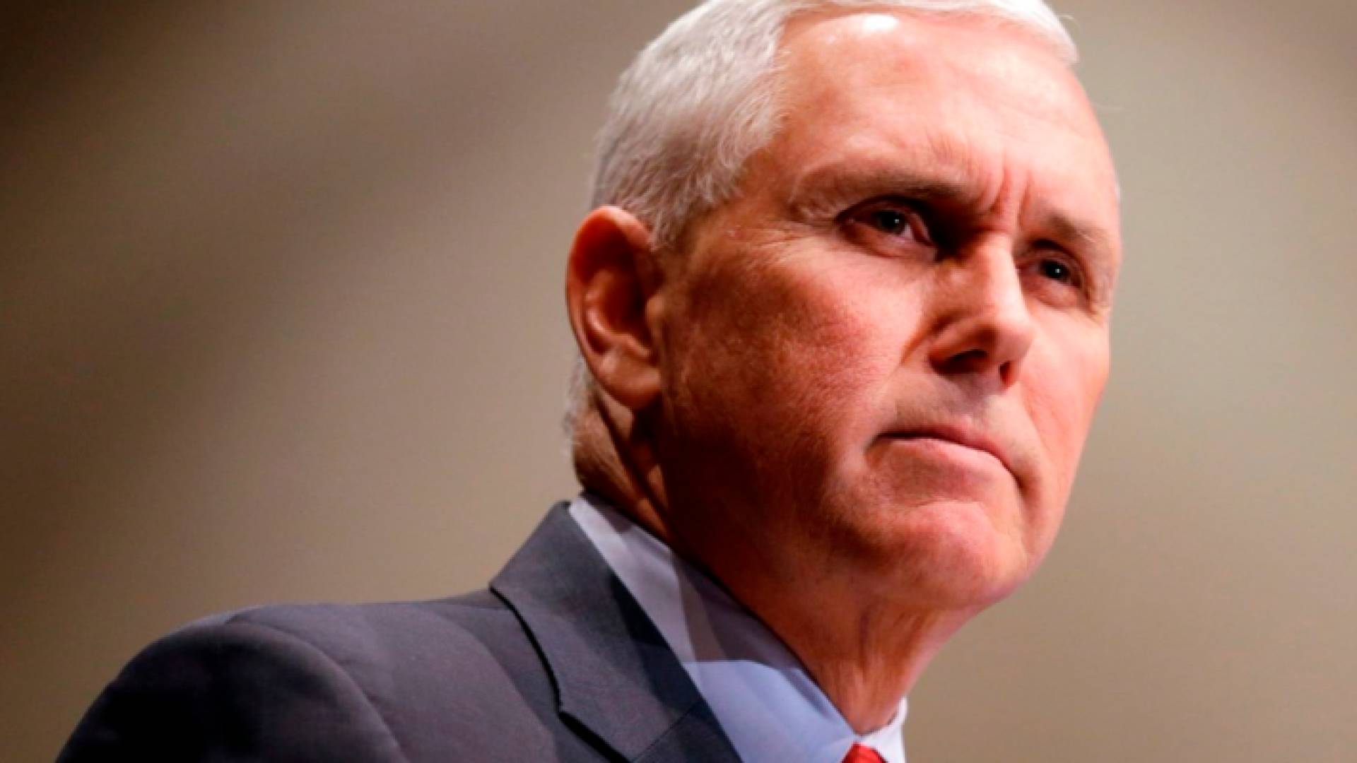 نائب الرئيس الاميركي مايك بنس