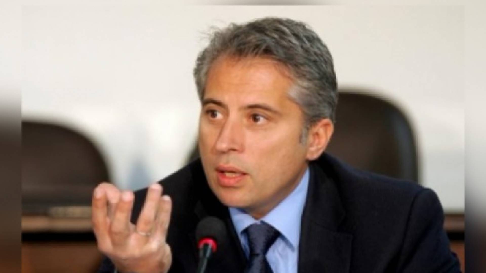 نائب رئيس الوزراء وزير الدولة للشؤون الاقتصادية جعفر حسان