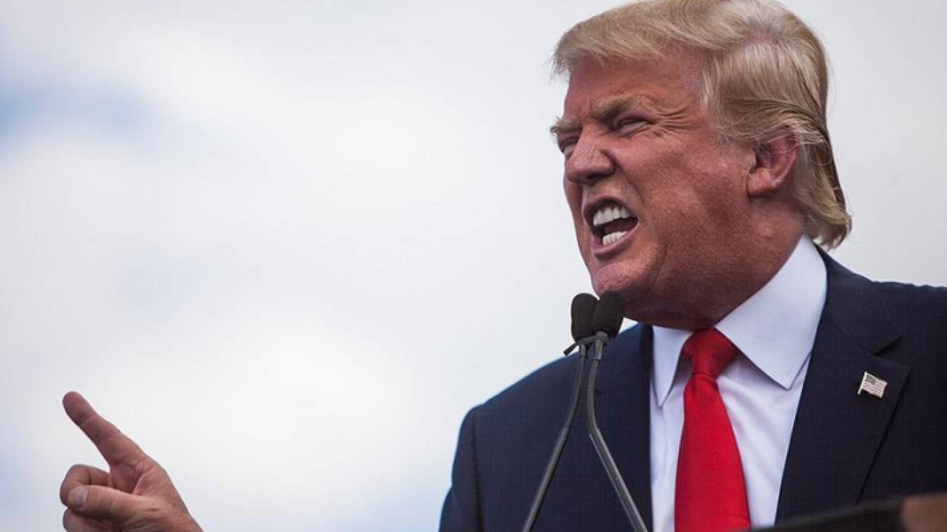 الرئيس الأمريكي ترمب