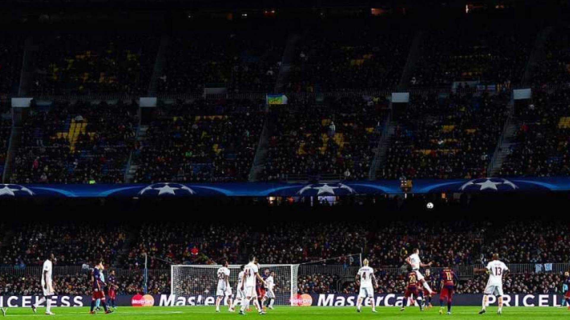 جانب من مباراة سابقة بين الفريقين