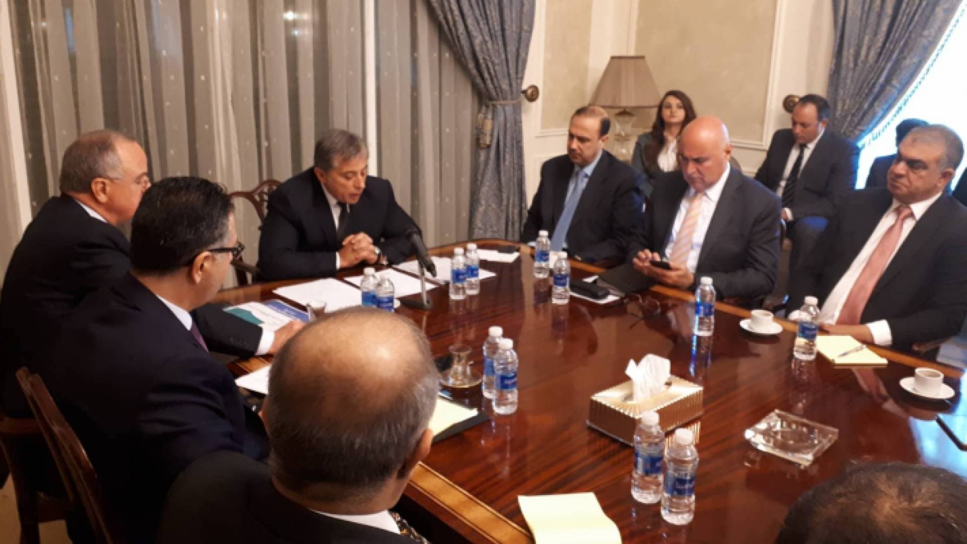 جانب من لقاء حسان ووزراء بالصحفيين