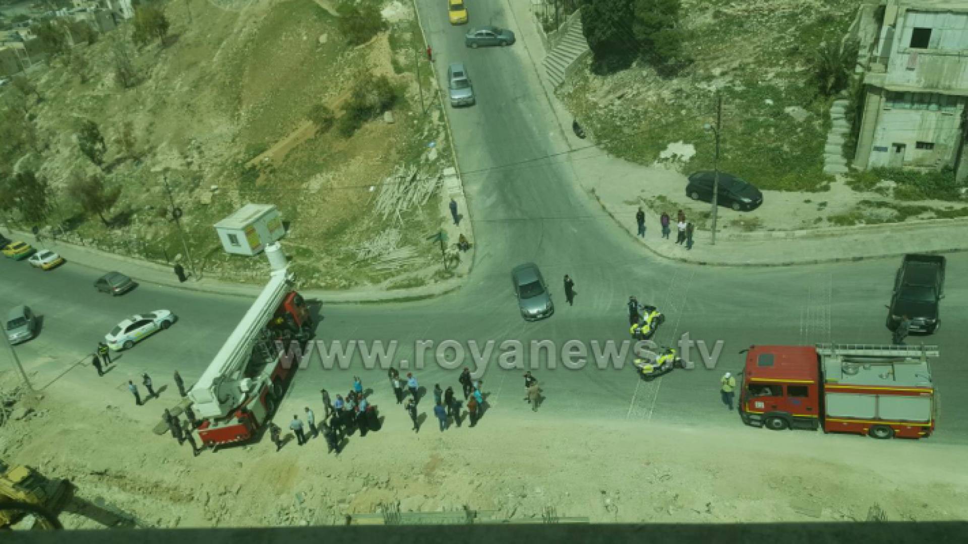 من موقع الانهيار