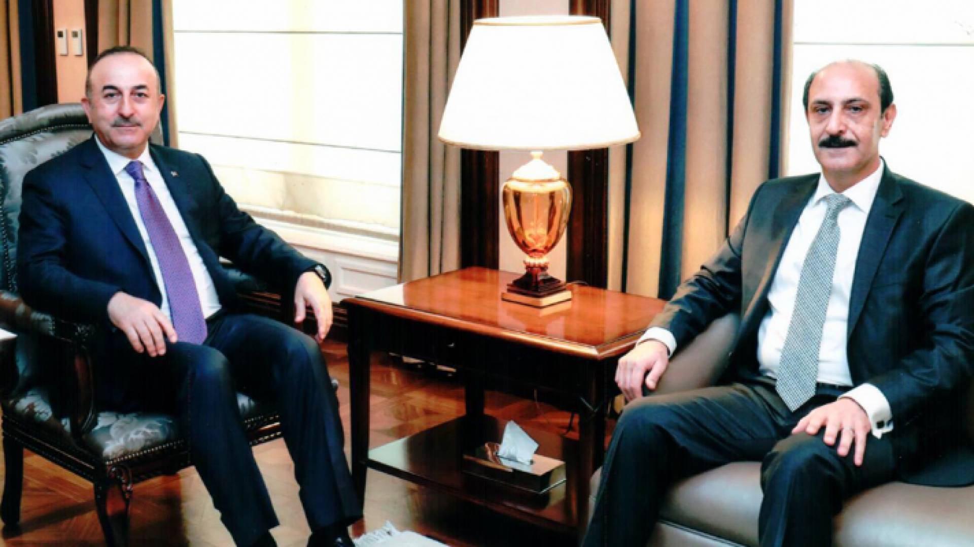 وزير الخارجية التركي يستقبل السفير الاردني في انقرة