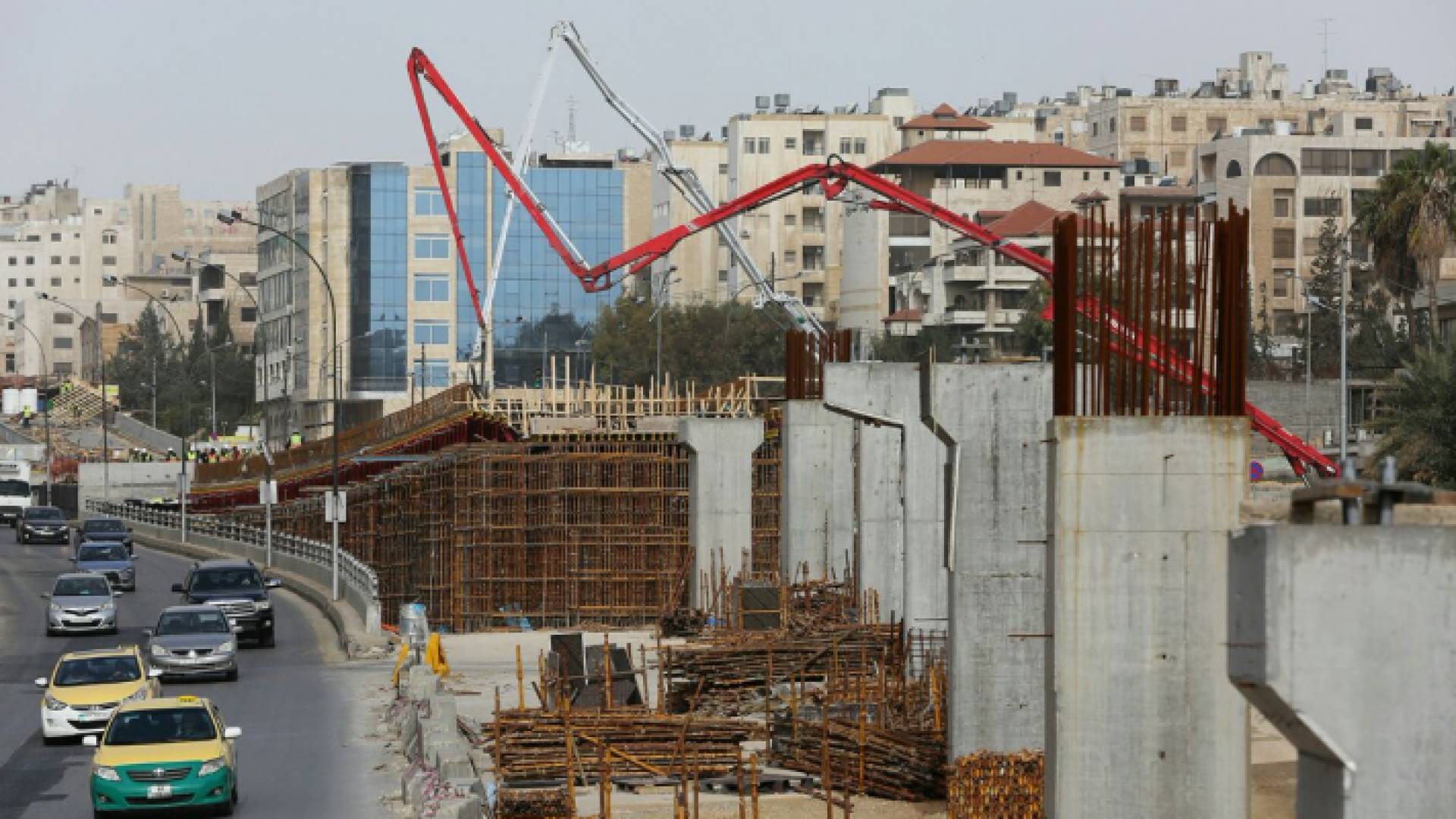 جانب من الاعمال بنفق الصحافة