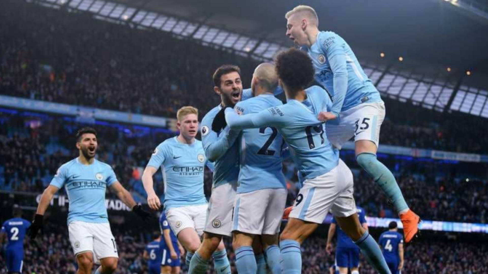 وست بروميتش يهدي سيتي اللقب على طبق ذهبي