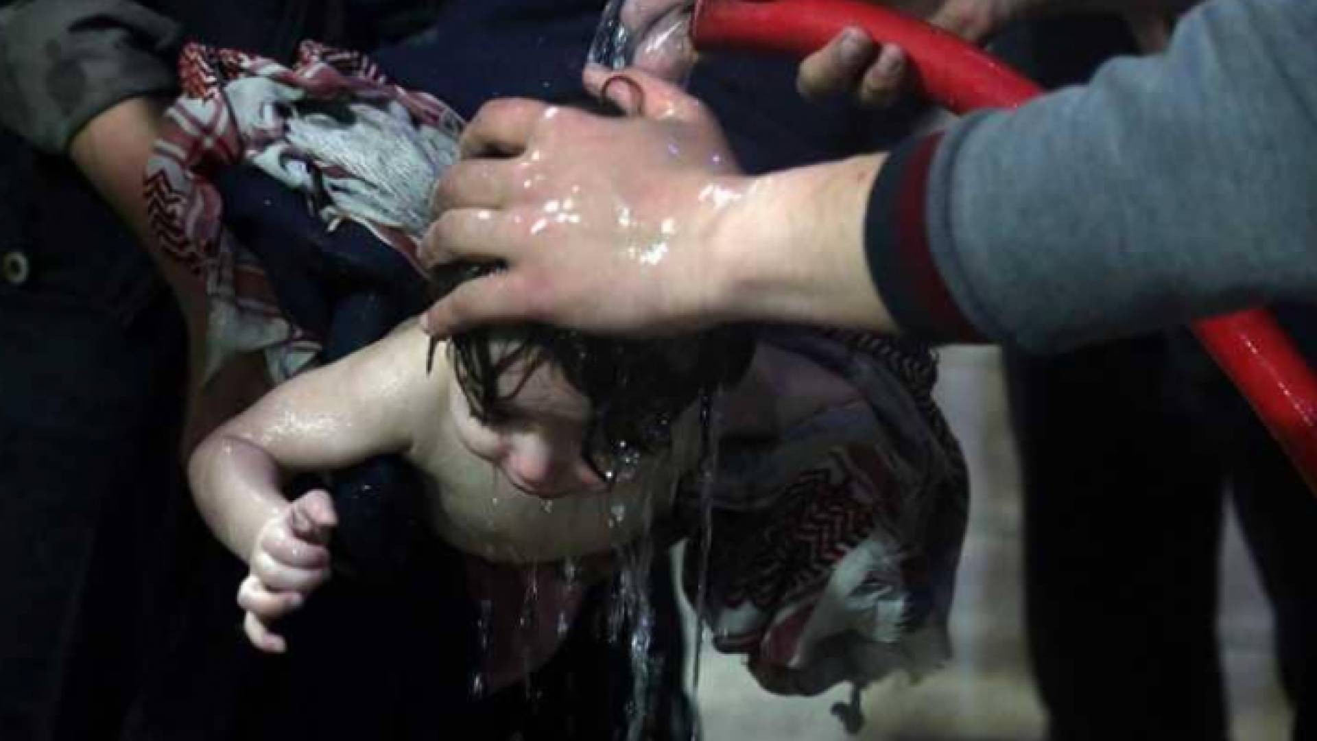 دول غربية اتهمت دمشق باستخدام غاز الكلور والسارين في دوما