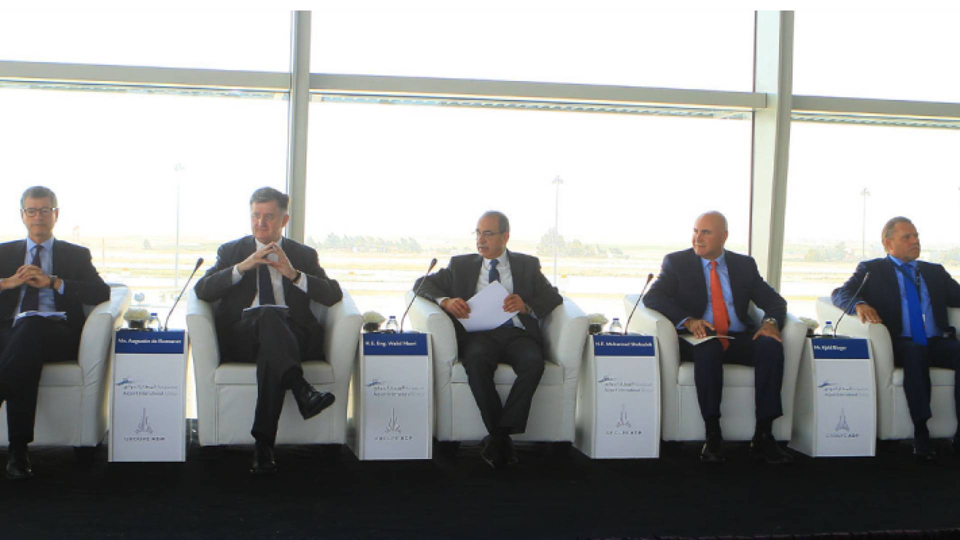 من المؤتمر الصحفي