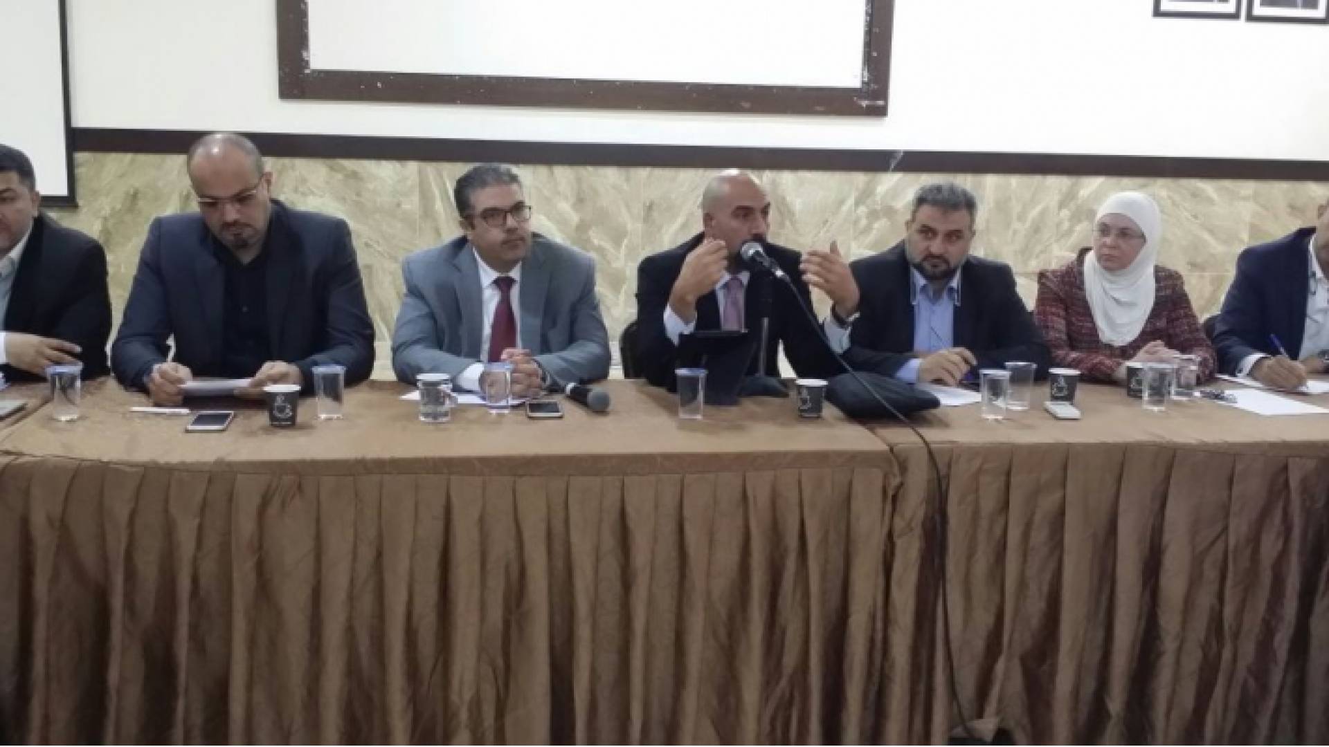 جانب من اجتماع الصيادلة