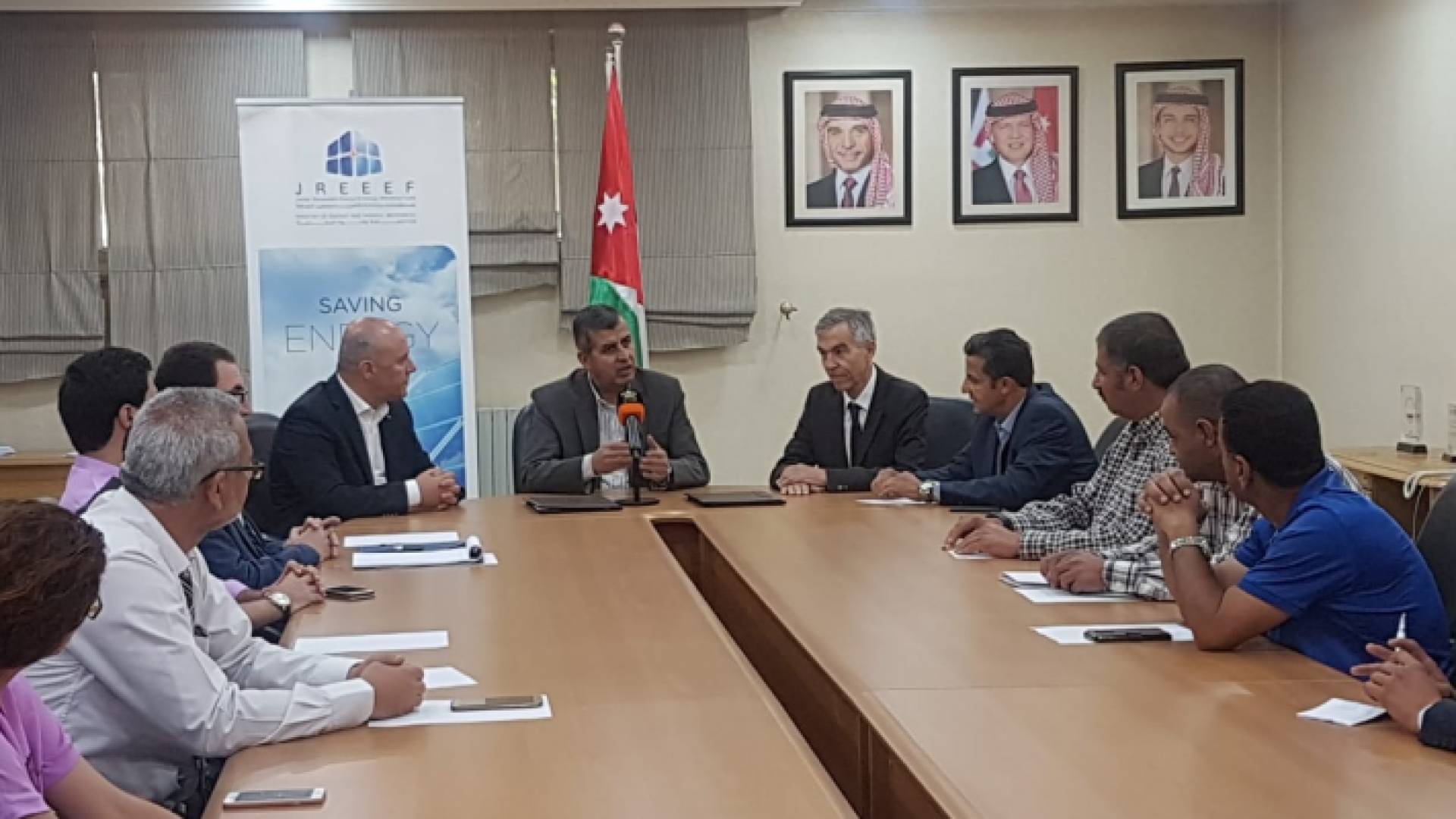 جانب من اللقاء