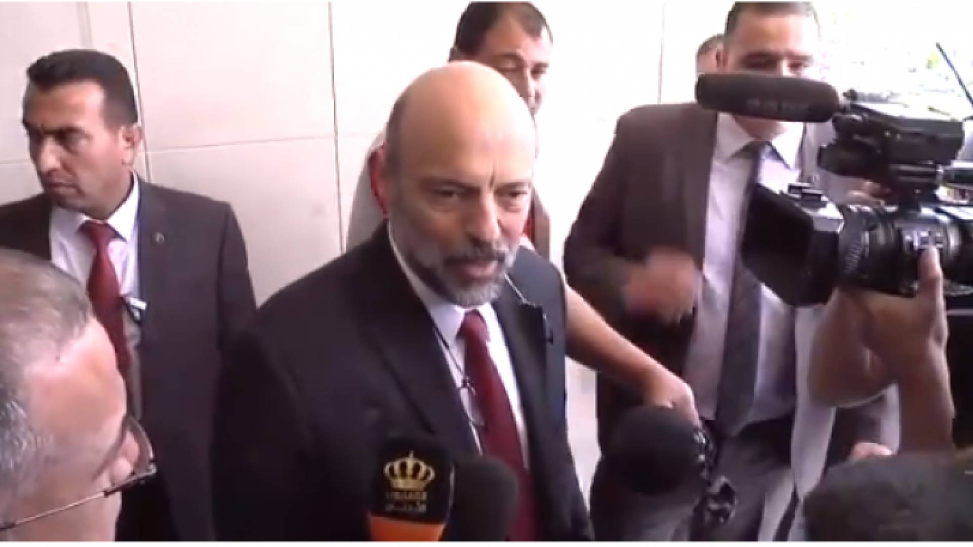 الوزير عمر الرزاز