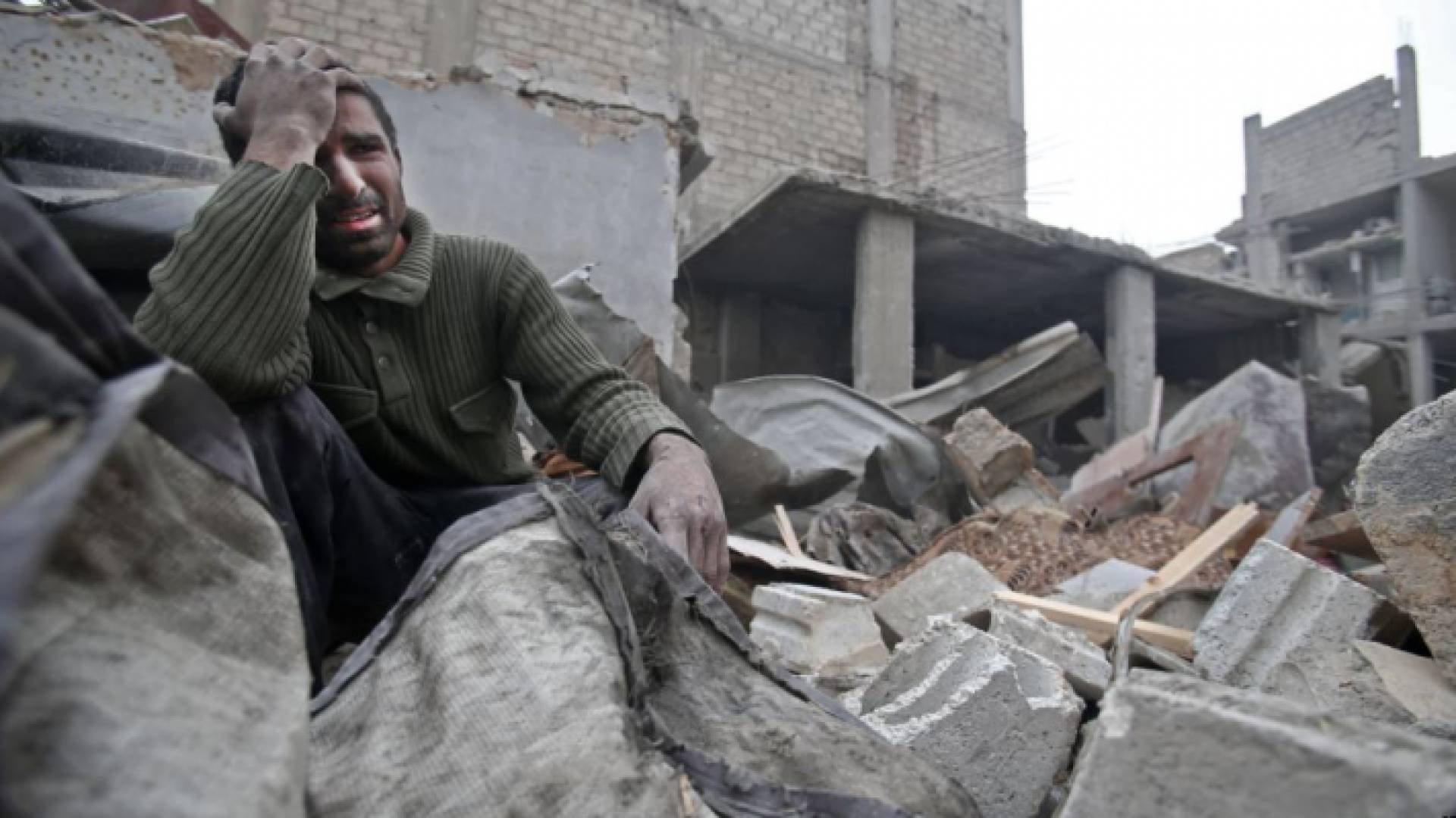 اثار الدمار في الغوطة الشرقية