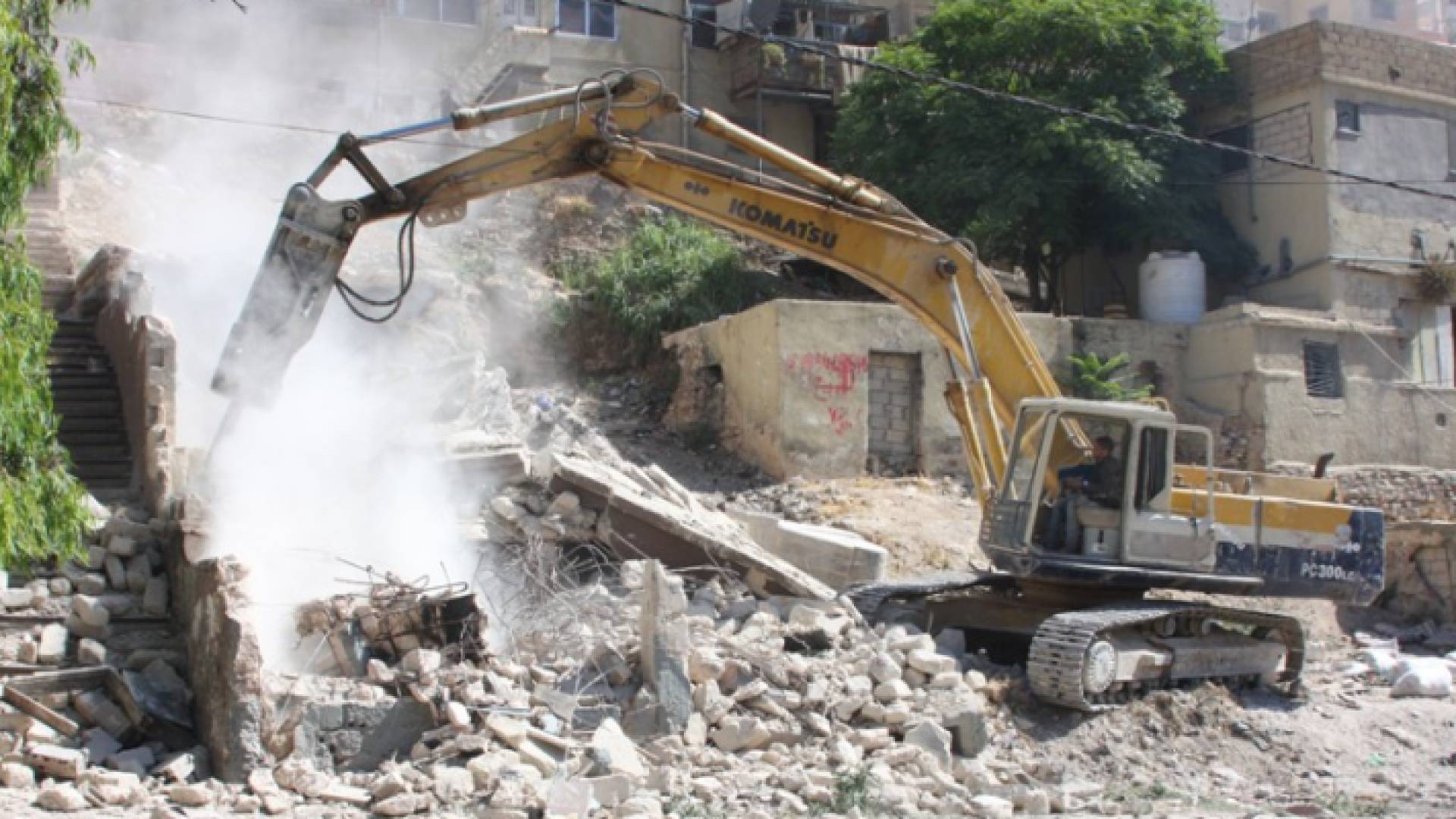 جانب من ازالة بعض المباني