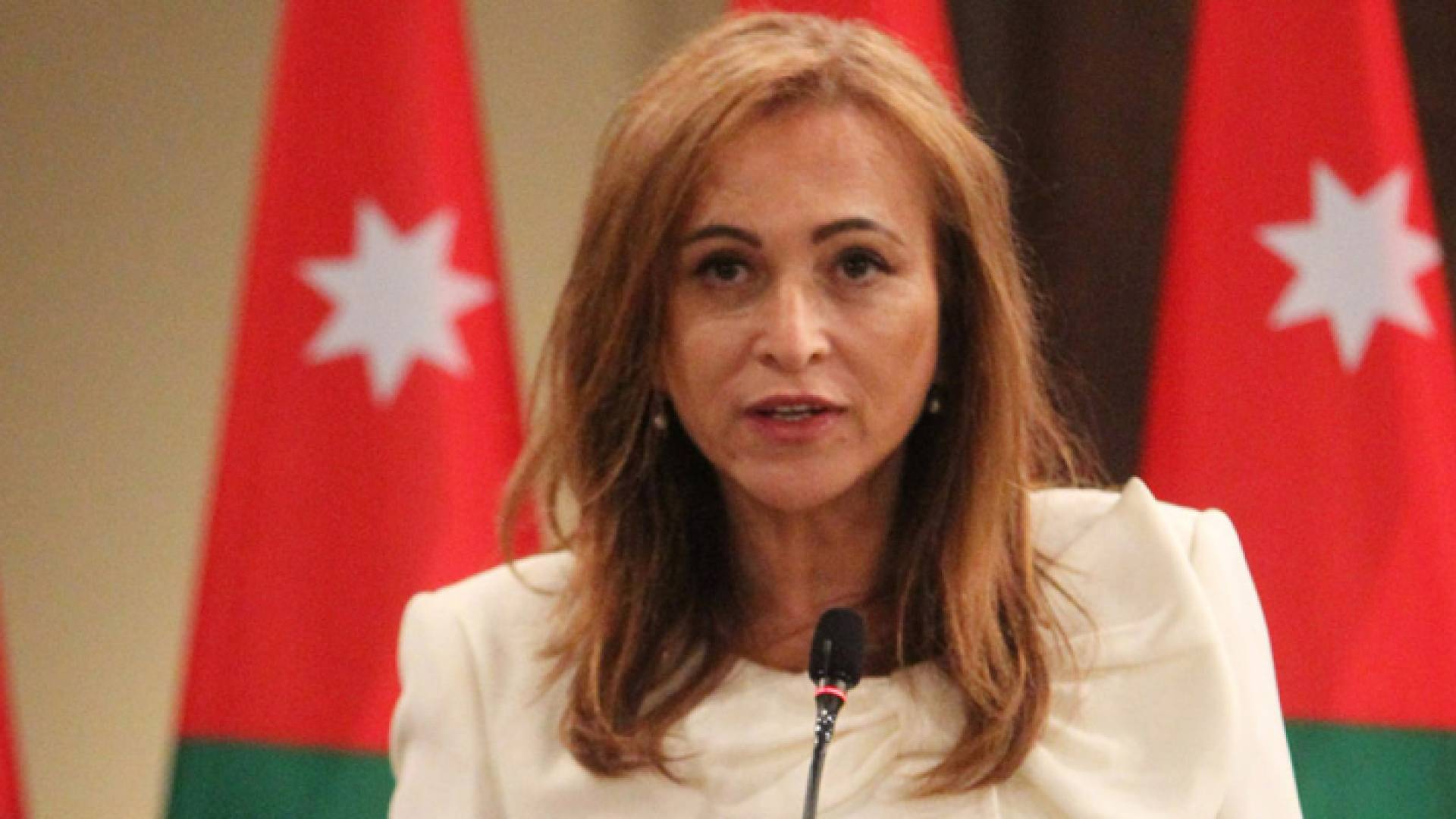 وزيرة الثقافة بسمة النسور