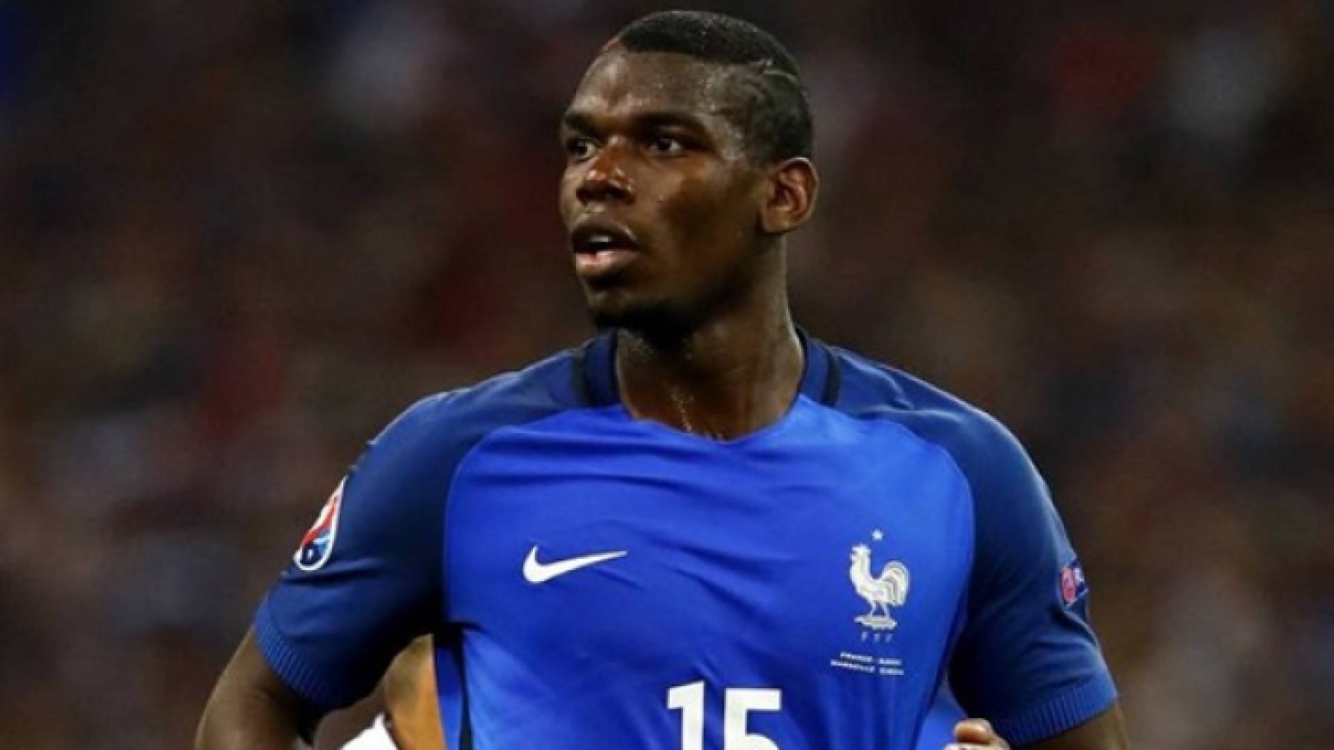 اللاعب الدولي الفرنسي بول بوجبا