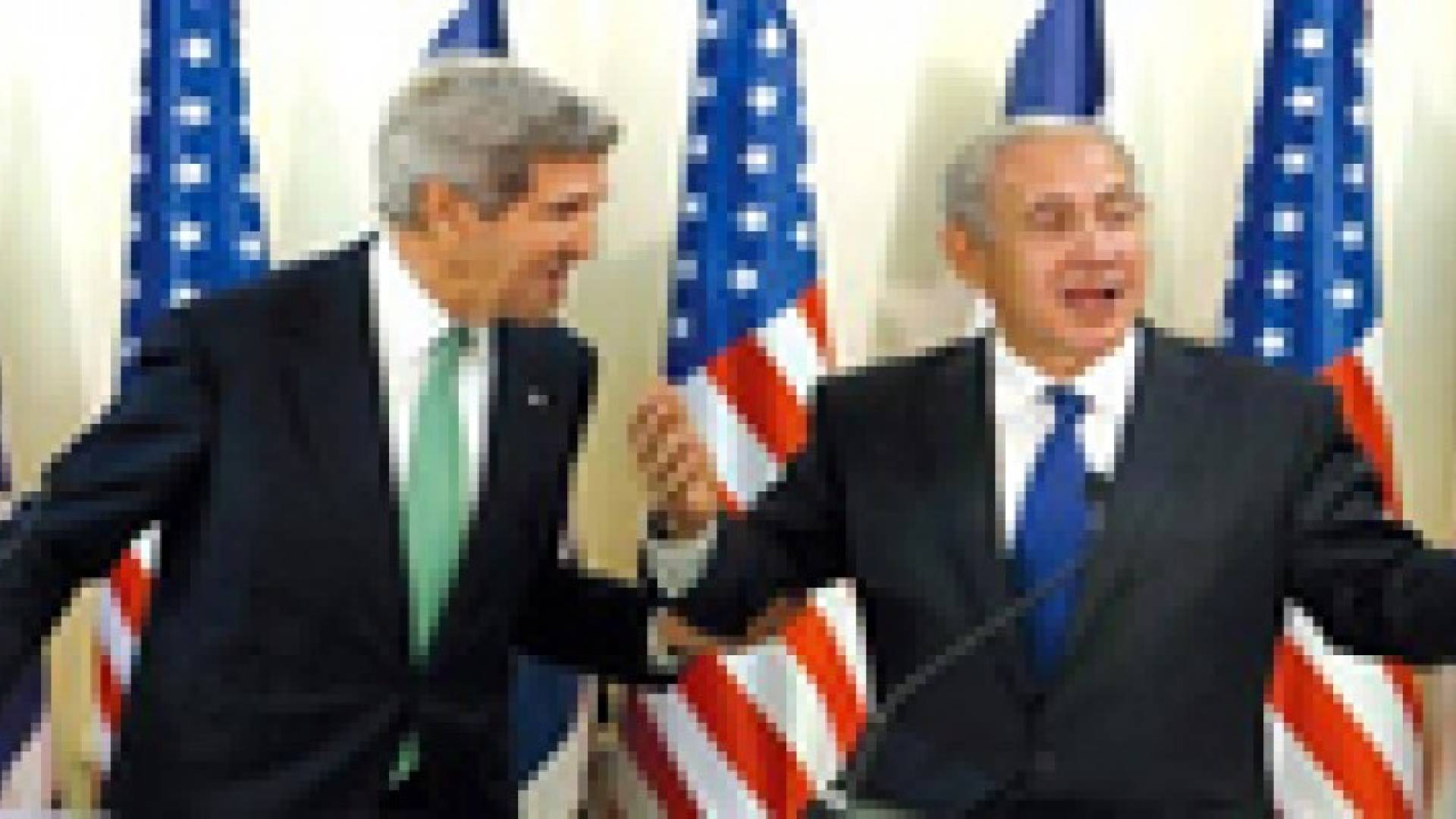 كيري يضغط على عباس بالاسرى