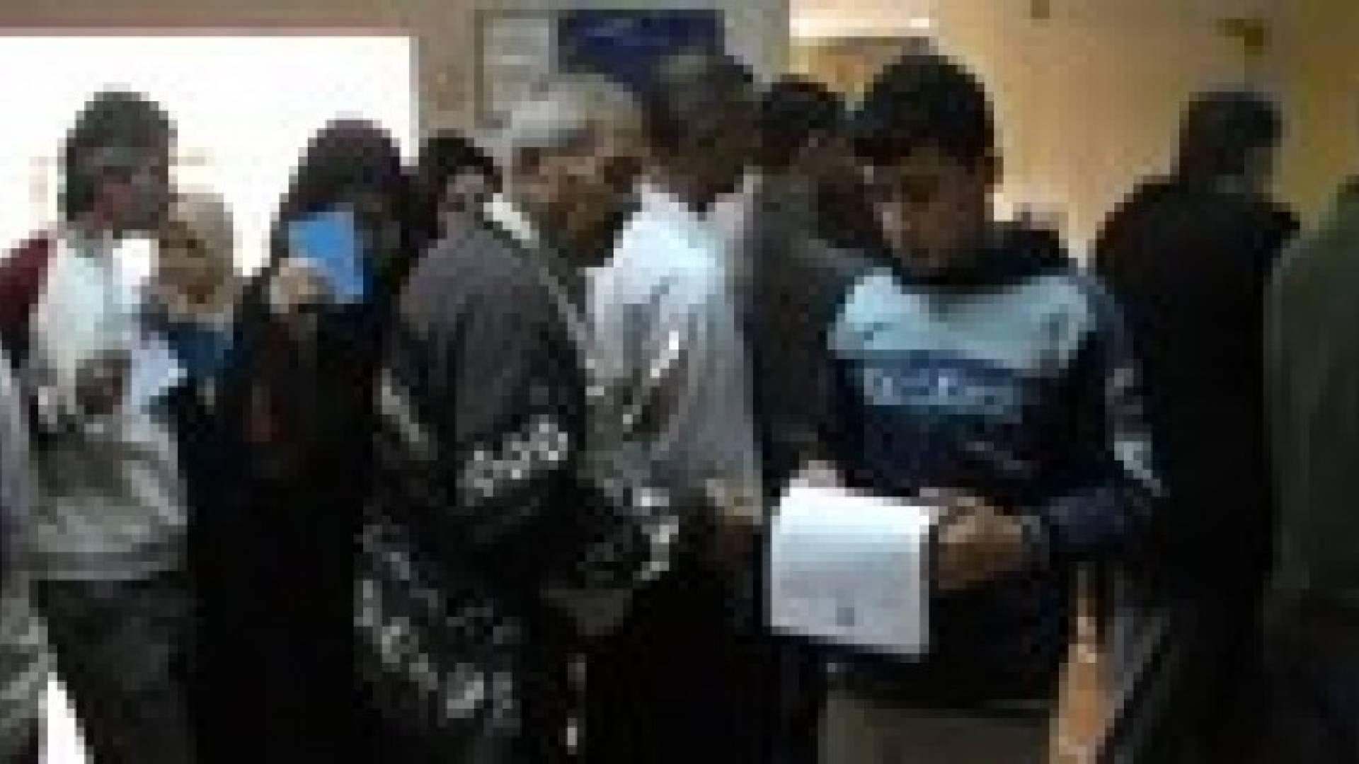 الحكومة تحدد أسسا جديدة لتسليم دعم «المحروقات» للمواطنين