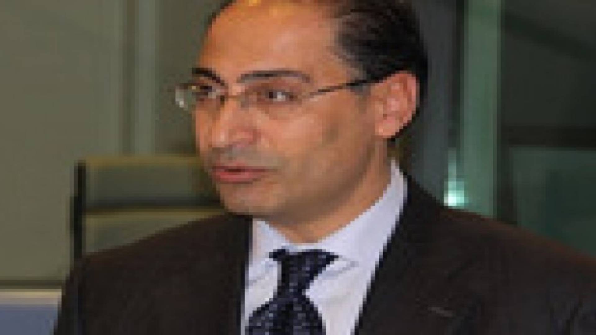 وزير التخطيط يشارك في مؤتمر لإعلان التبرعات لسوريا