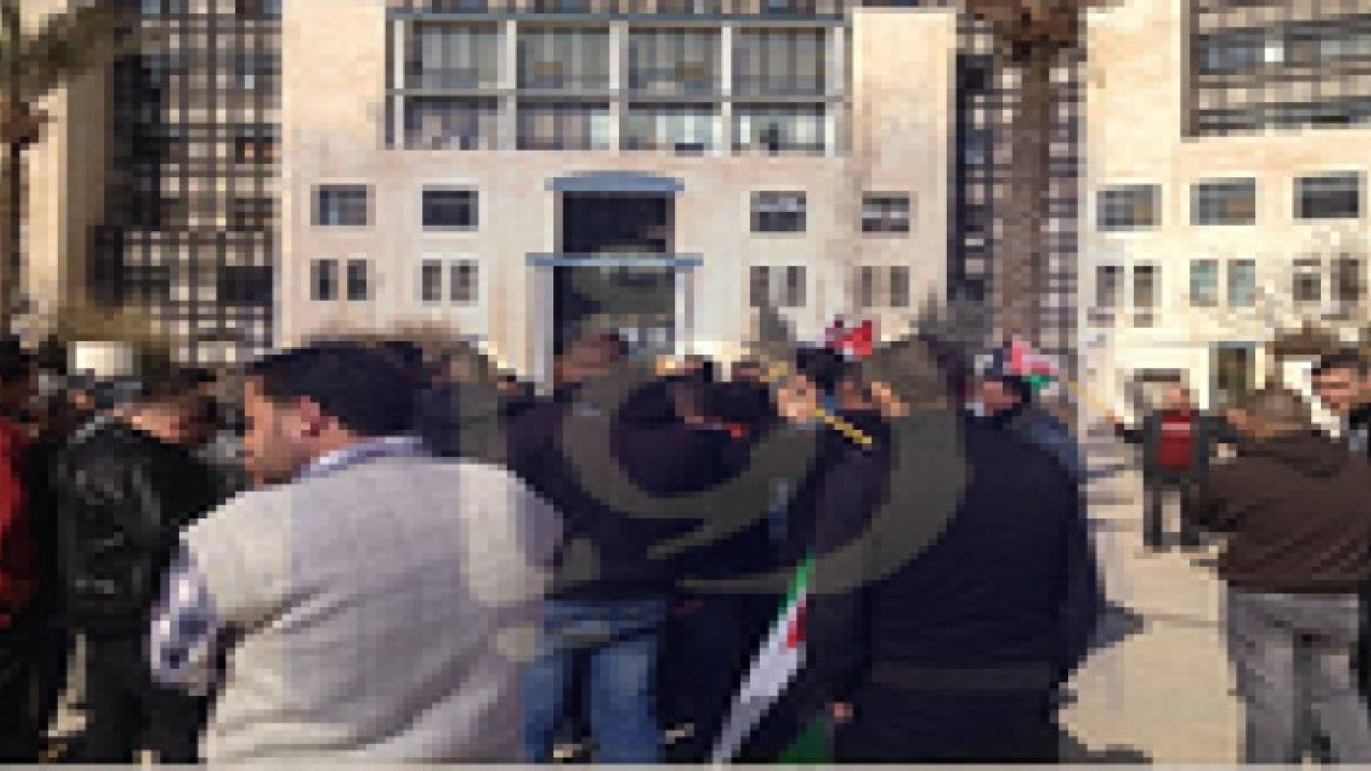 اعتصام أمام أمانة عمان