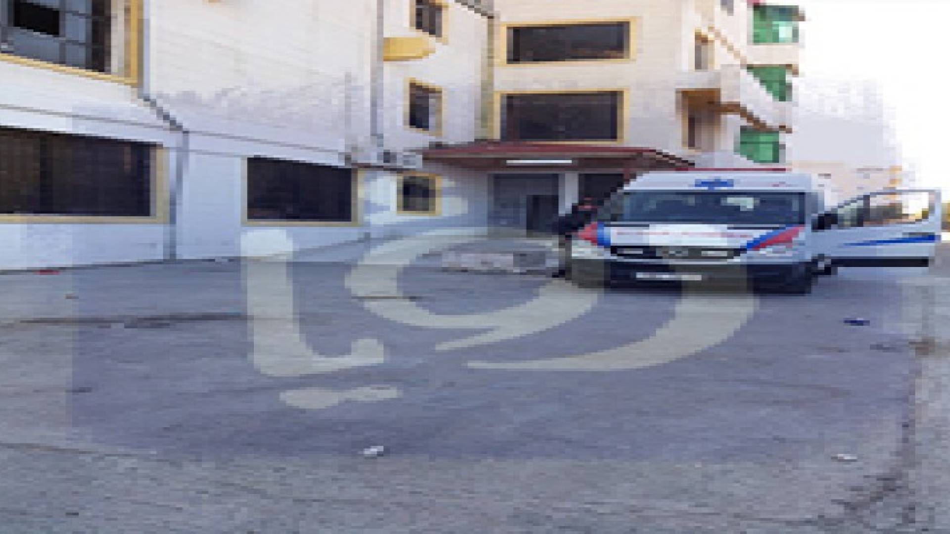 مشاجرة في كلية غرناطة باربد