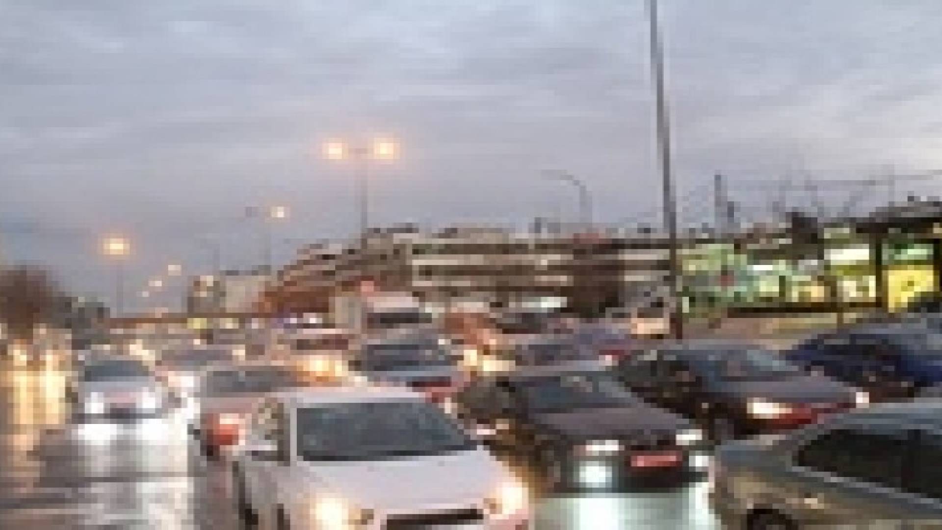 استمرار أزمة إشارات شارع مكة