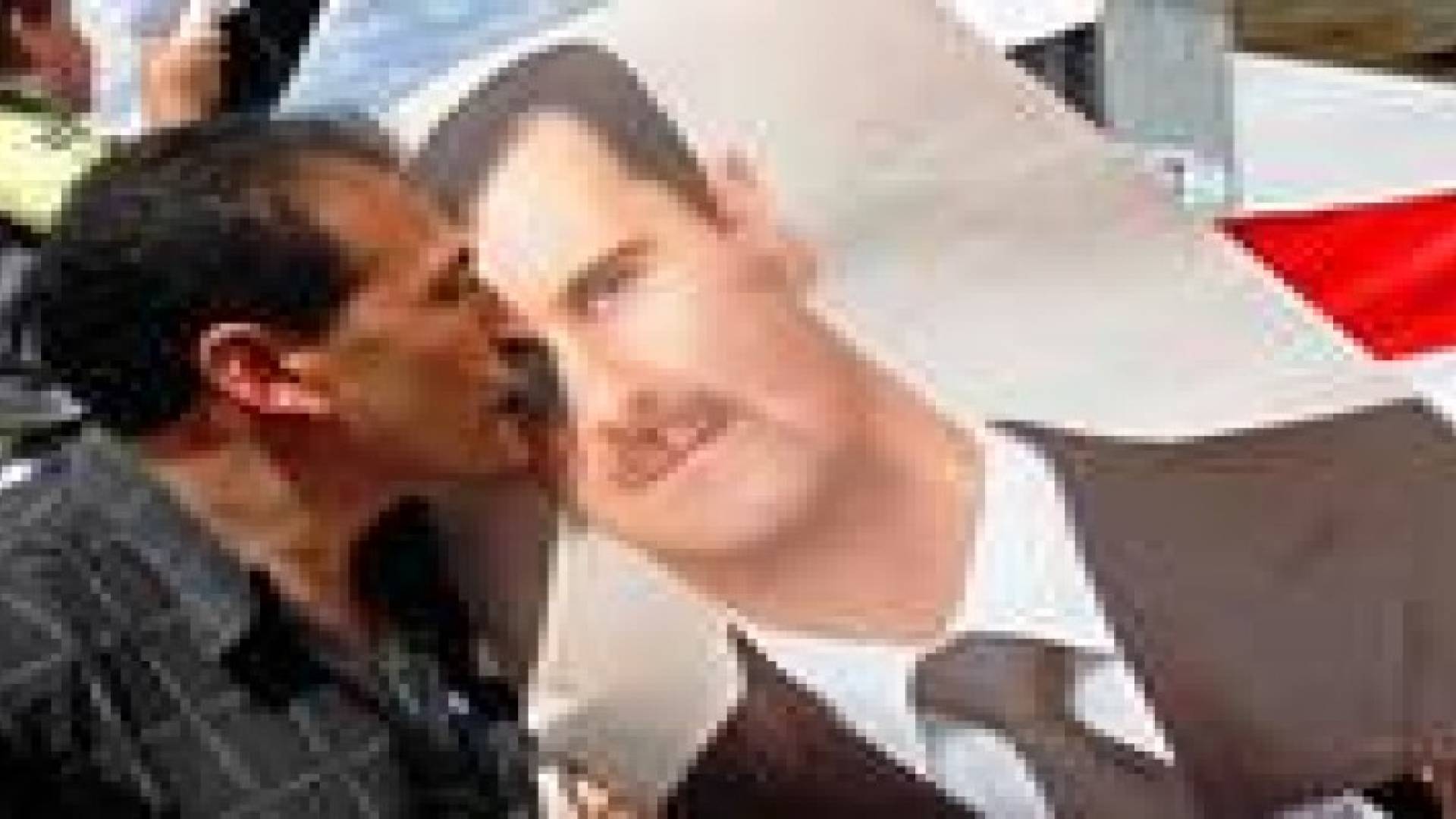 موالون للأسد يعتصمون امام سفارتهم في عمان