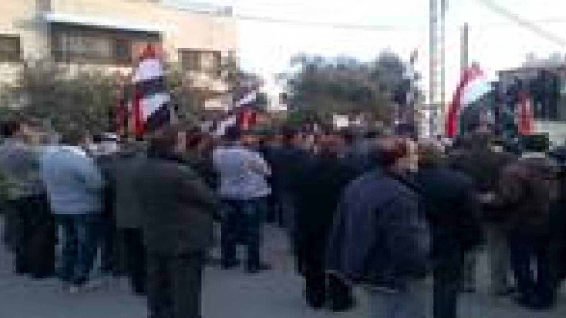 اعتصام امام السفارة المصرية في ذكرى 25 يناير