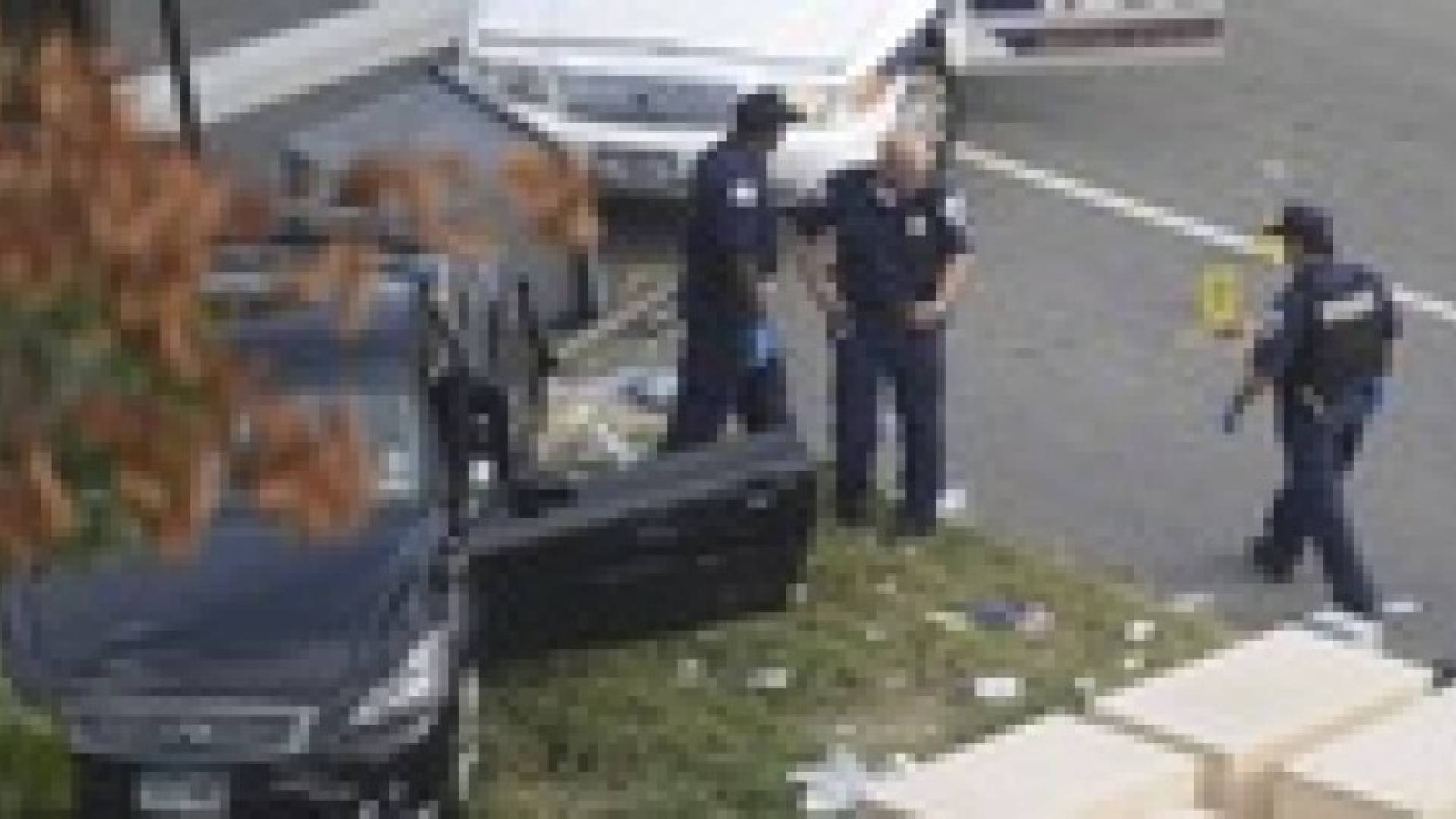 العثور على قنبلتين داخل حقيبة مطلق النار بمراكز تجاري بواشنطن