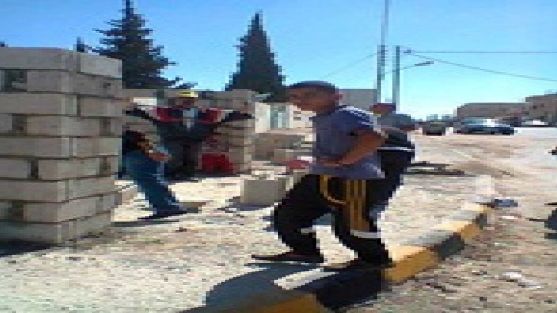 شباب فقوع ينظم حملة  (لاجلك فقوع )