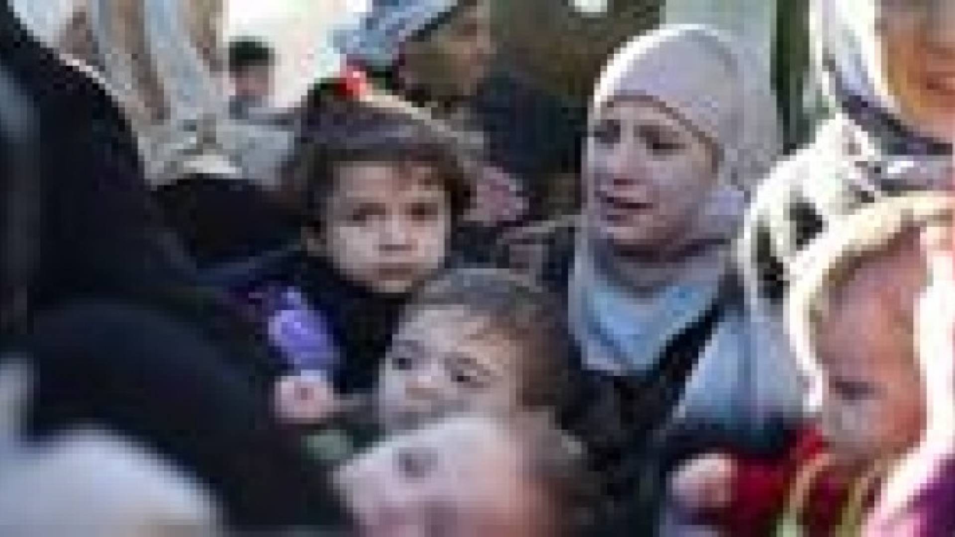 بطاقات ممغنطة للاجئين السورين