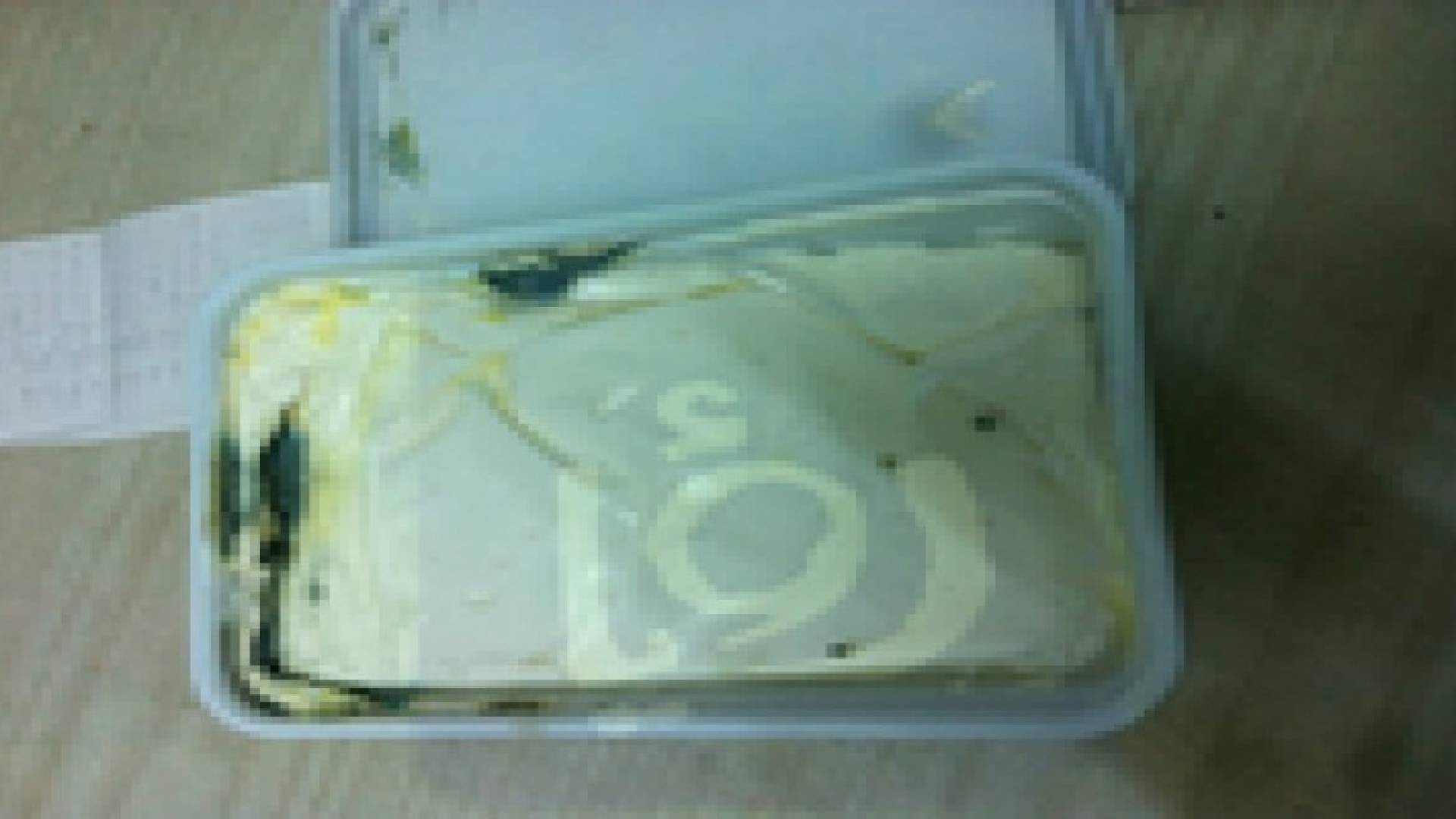 لبنة متعفنة في المؤسسة الاستهلاكية