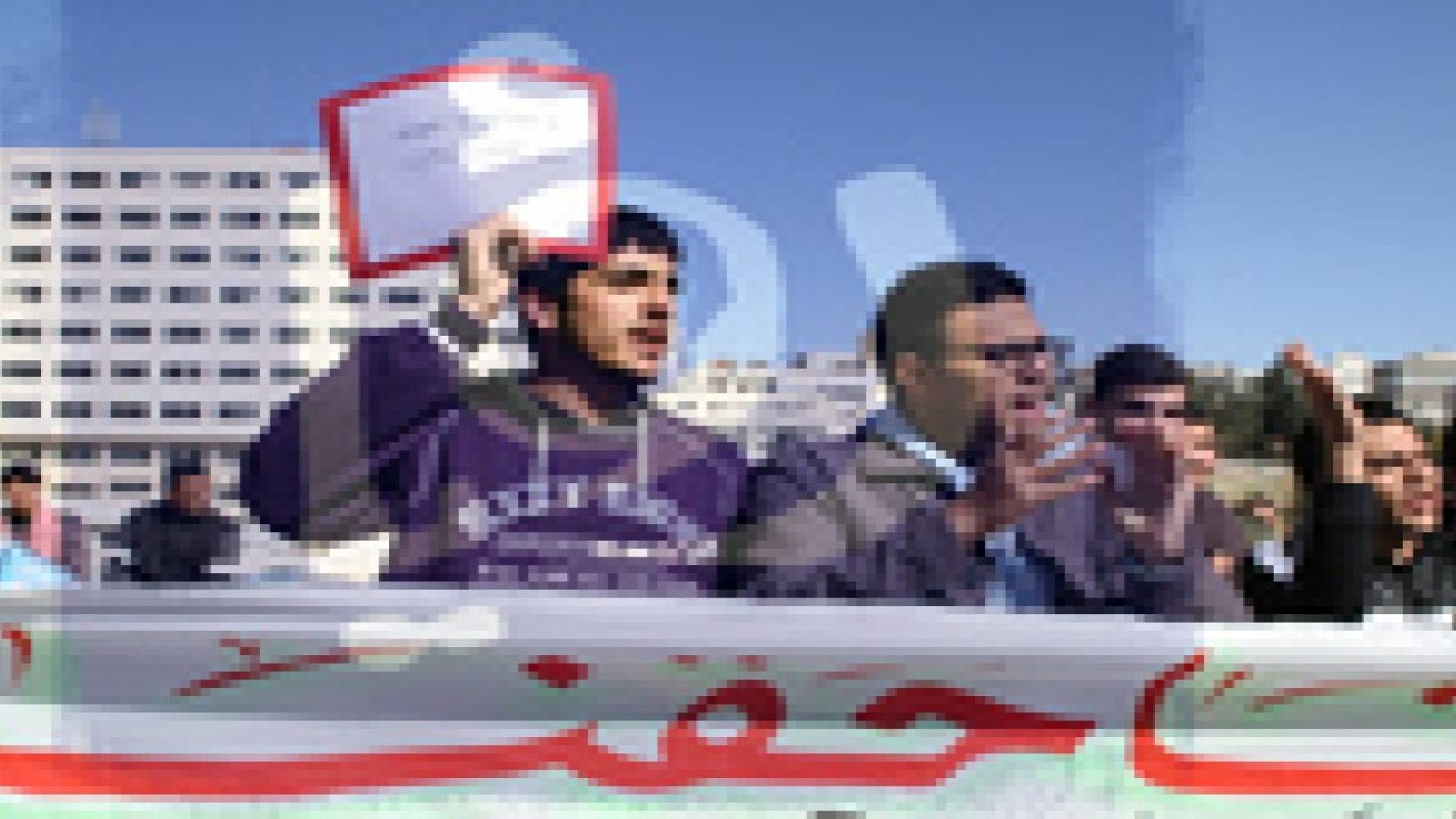 اعتصام للتوجيهي أمام النواب..و الوزير يعترف بصعوبة الامتحان