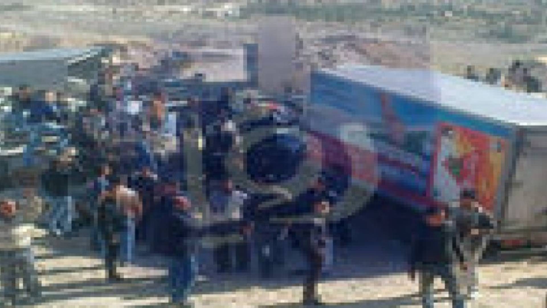 5 اصابات اثر تصادم على طريق الحزام الدائري "صور"