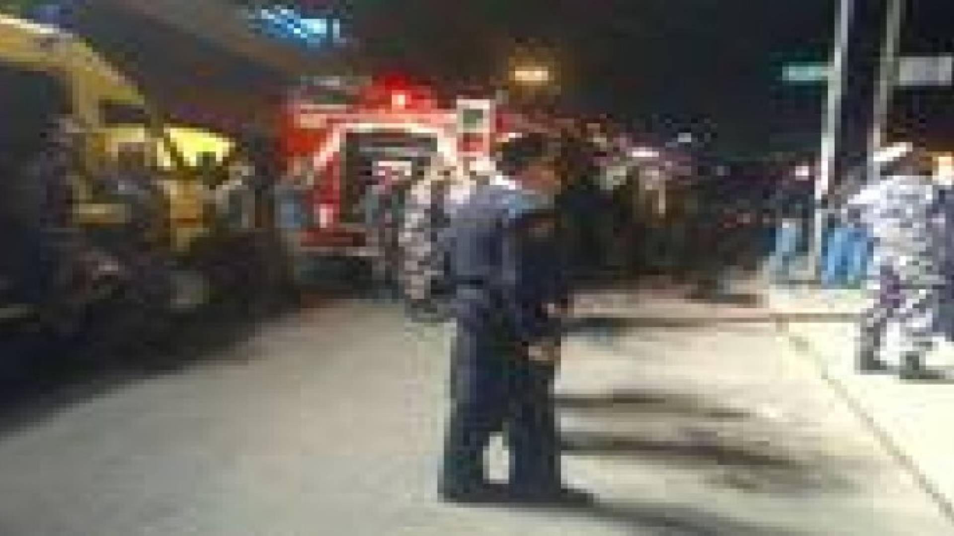 حريق قرب دوار الداخلية يتسبب بأزمة سير خانقة