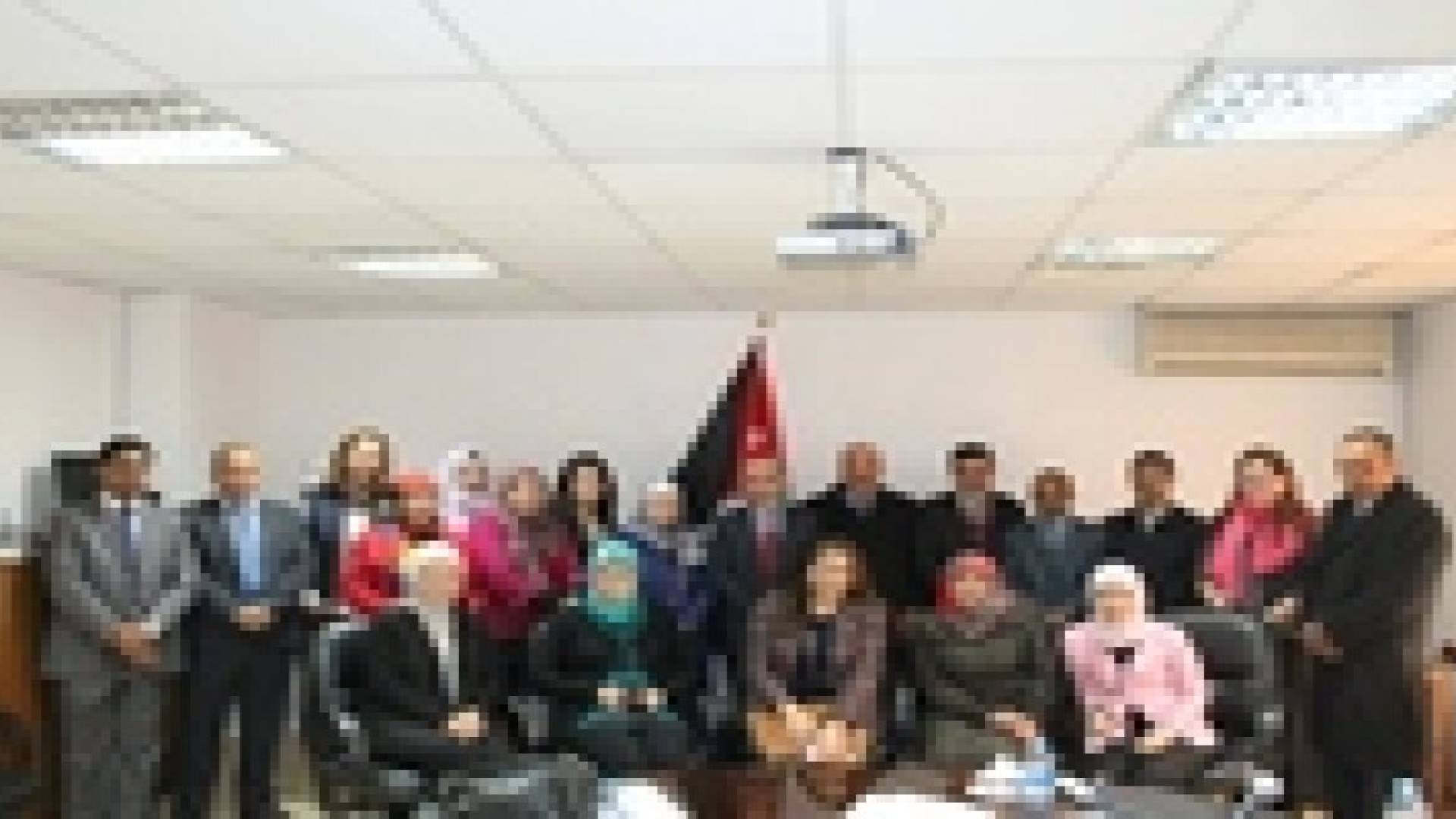 ورشة عمل تبحث  المادة 72