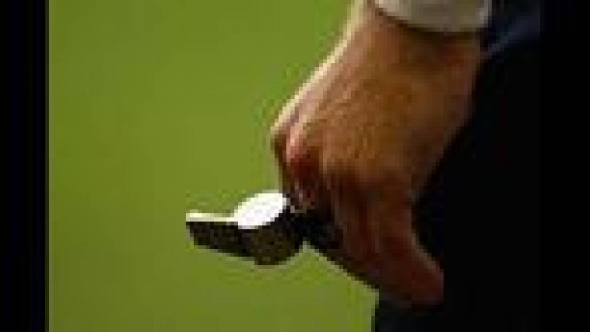 محمد عرفة حكما لكلاسيكو الدوري الأردني