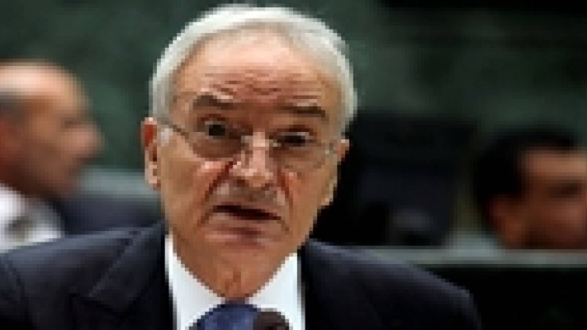 وزير المالية : سنجمد الاقتراض بحلول عام 2017