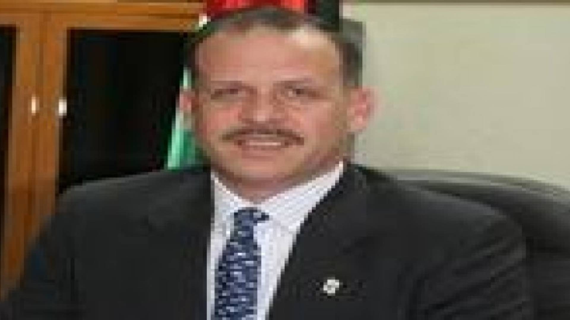 الامير فيصل يتوج الرياضيين الفائزين بجوائز السوسنة السوداء