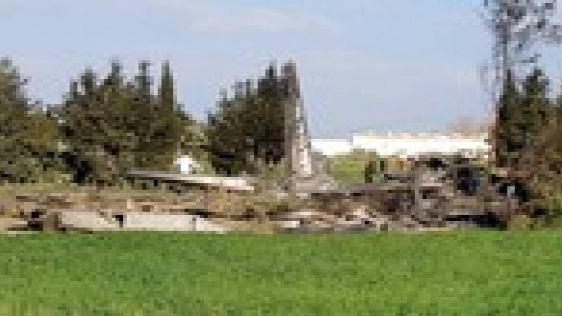 مقتل 11 شخصا في تحطم طائرة عسكرية ليبية بتونس...صور