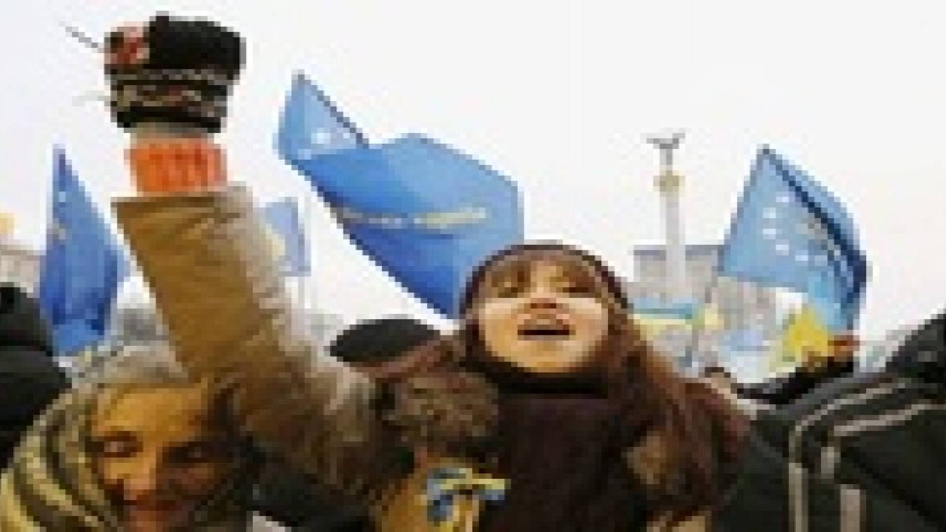 جميلات صنعن الثورة الأوكرانية "صور"