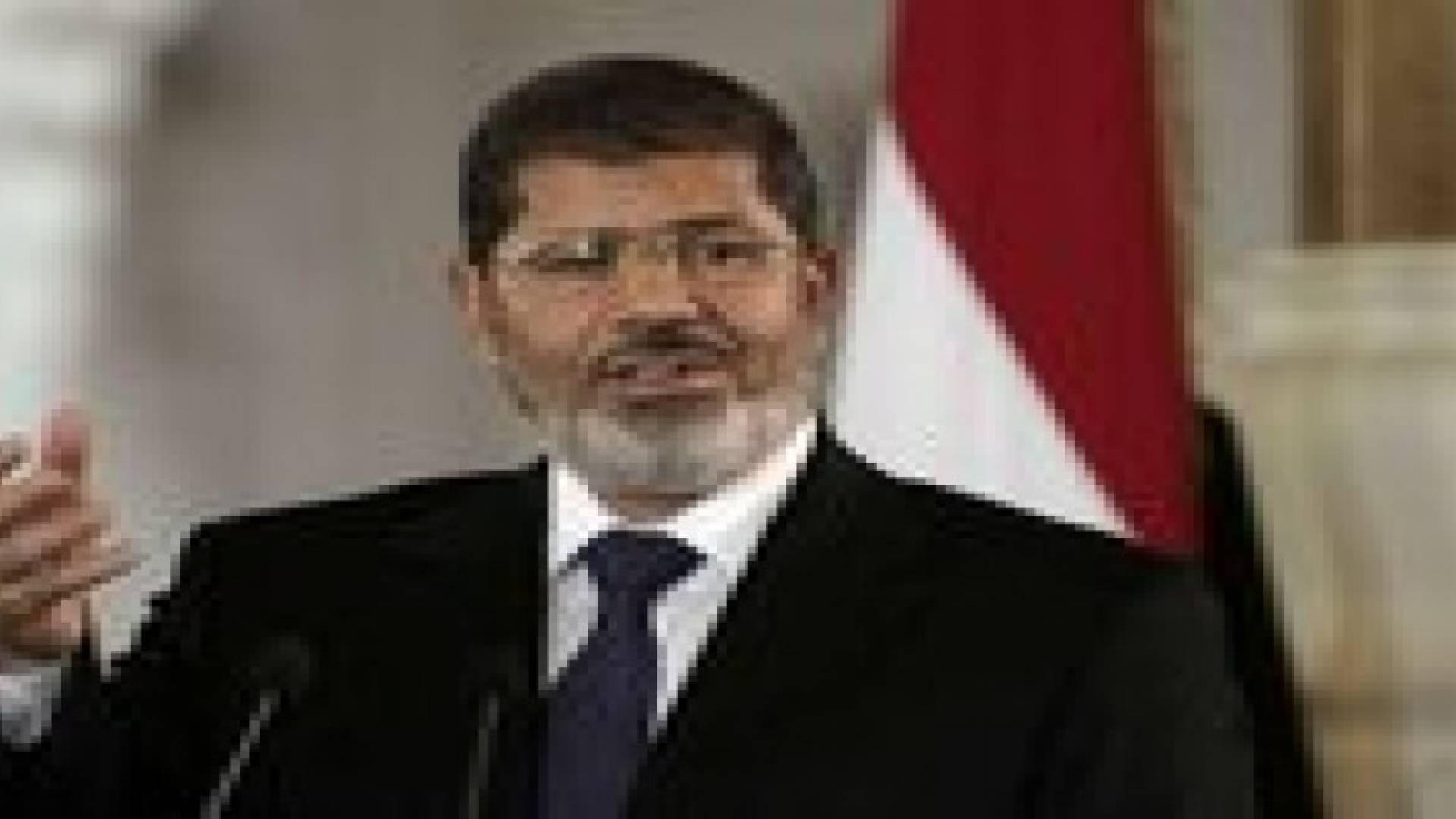 محامو مرسي: سنجبر محكمة "الاتحادية" على التنحي
