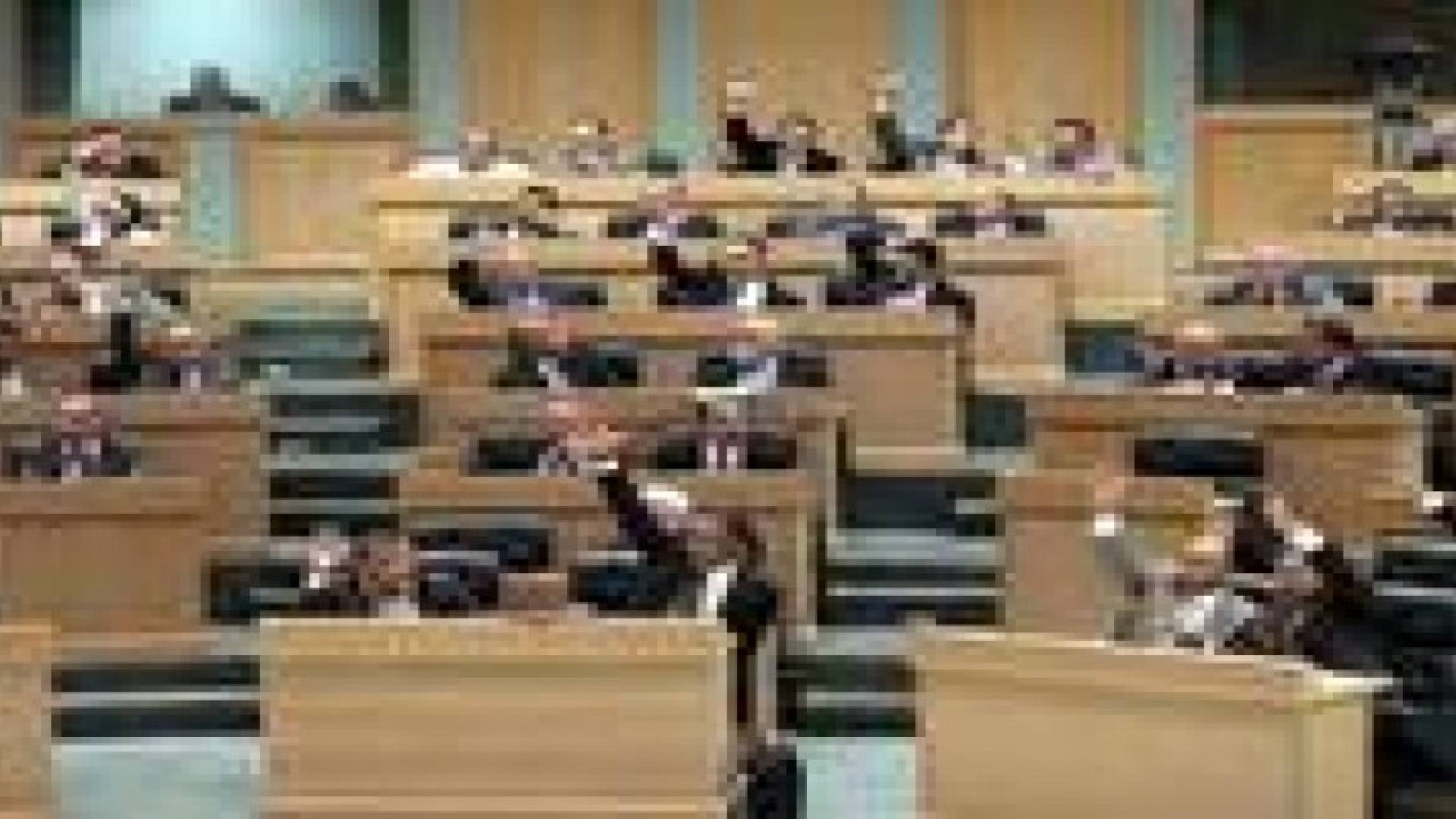 امانة النواب تعلن اسماء النواب الحاضرين والغائبين لجلسة مساء الثلاثاء