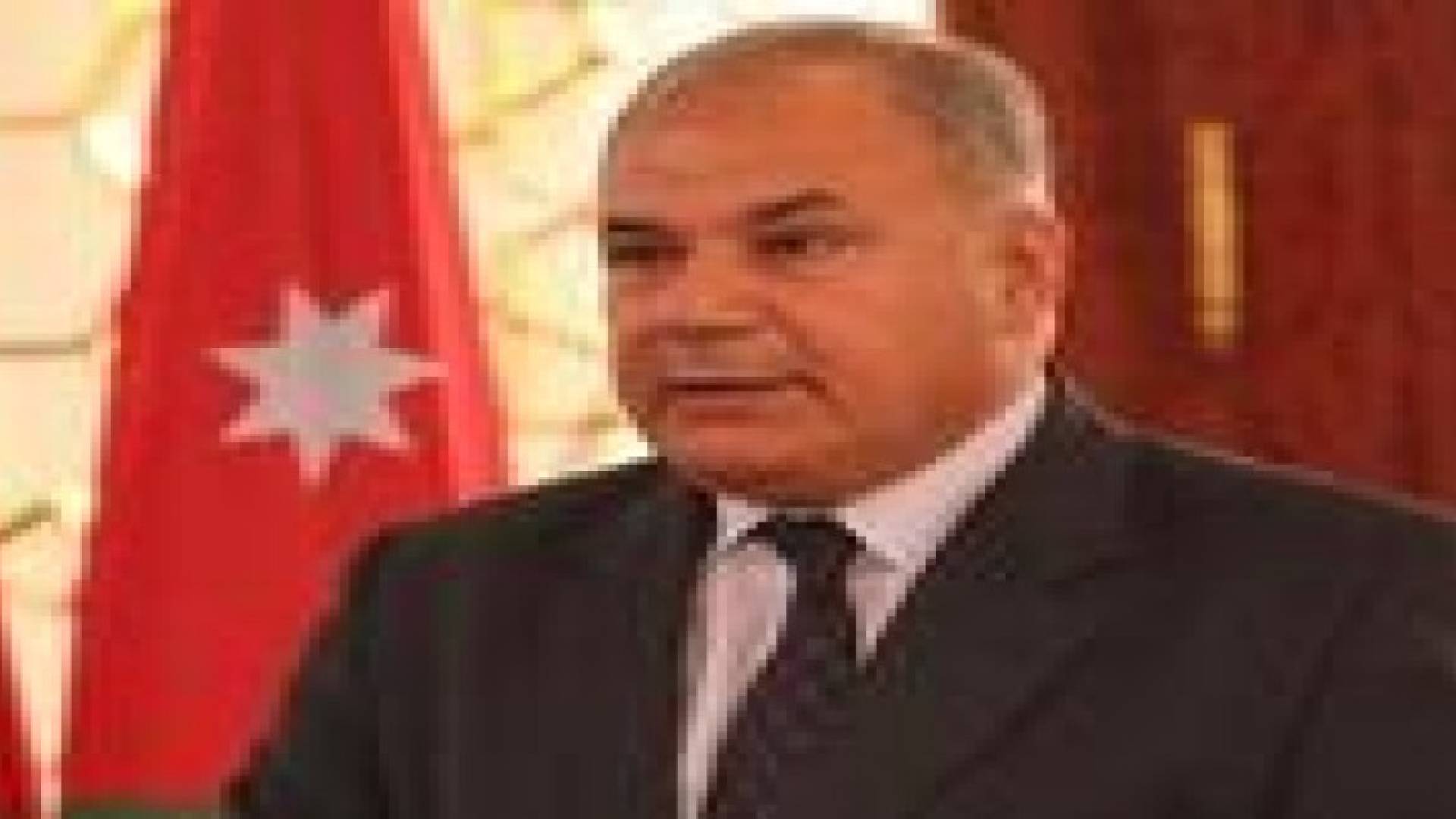 وزير الطاقة يبحث مع رئيس شركة فجر الاستعدادات لاستيراد الغاز المسال