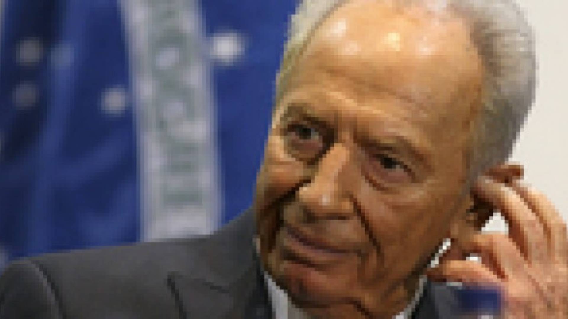 بيريز يعرب عن أسفه "وليس اعتذاره" لاستشهاد زعيتر