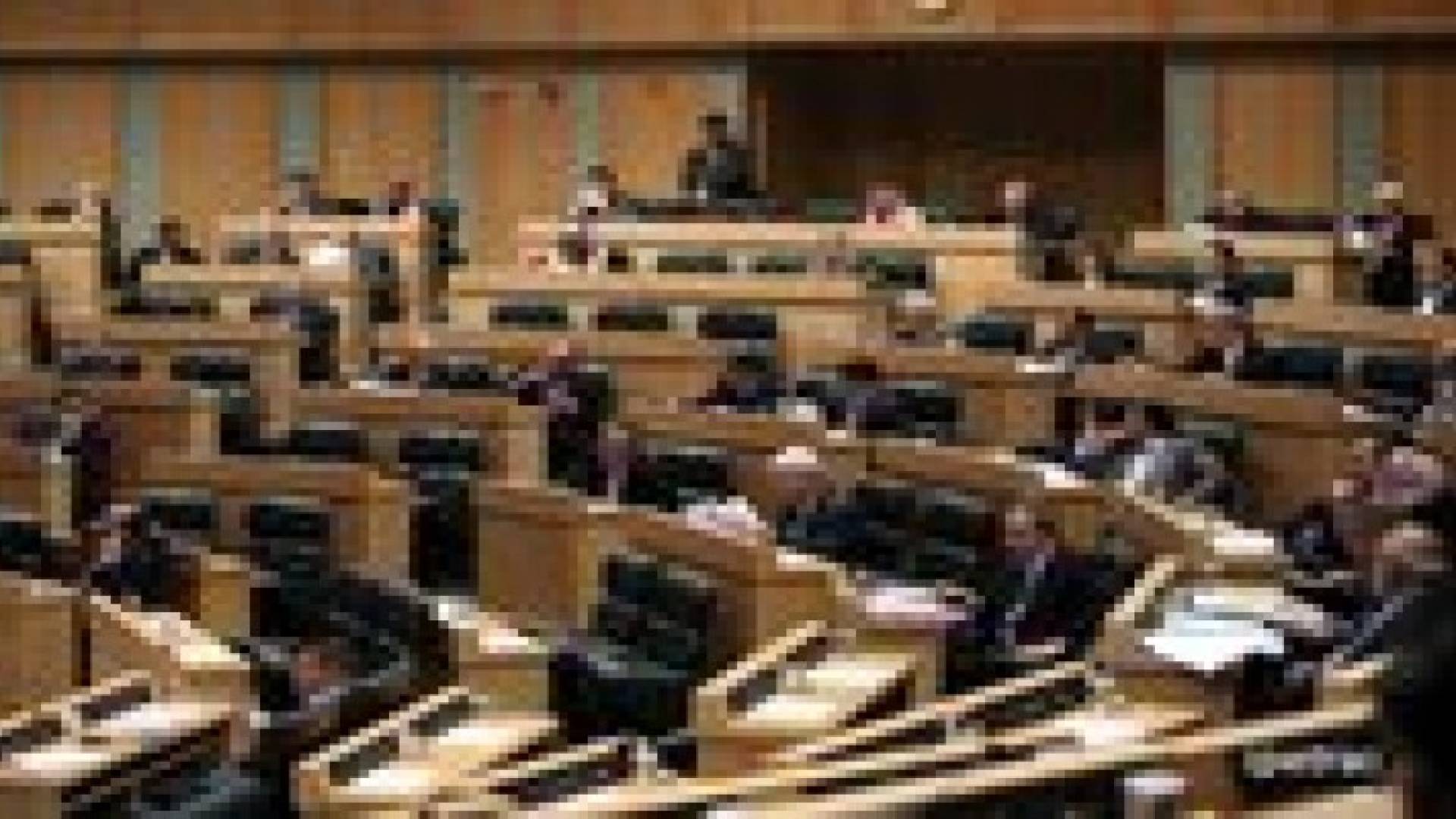 ممنوع دخول “القداحات” في مجلس النواب الأردني