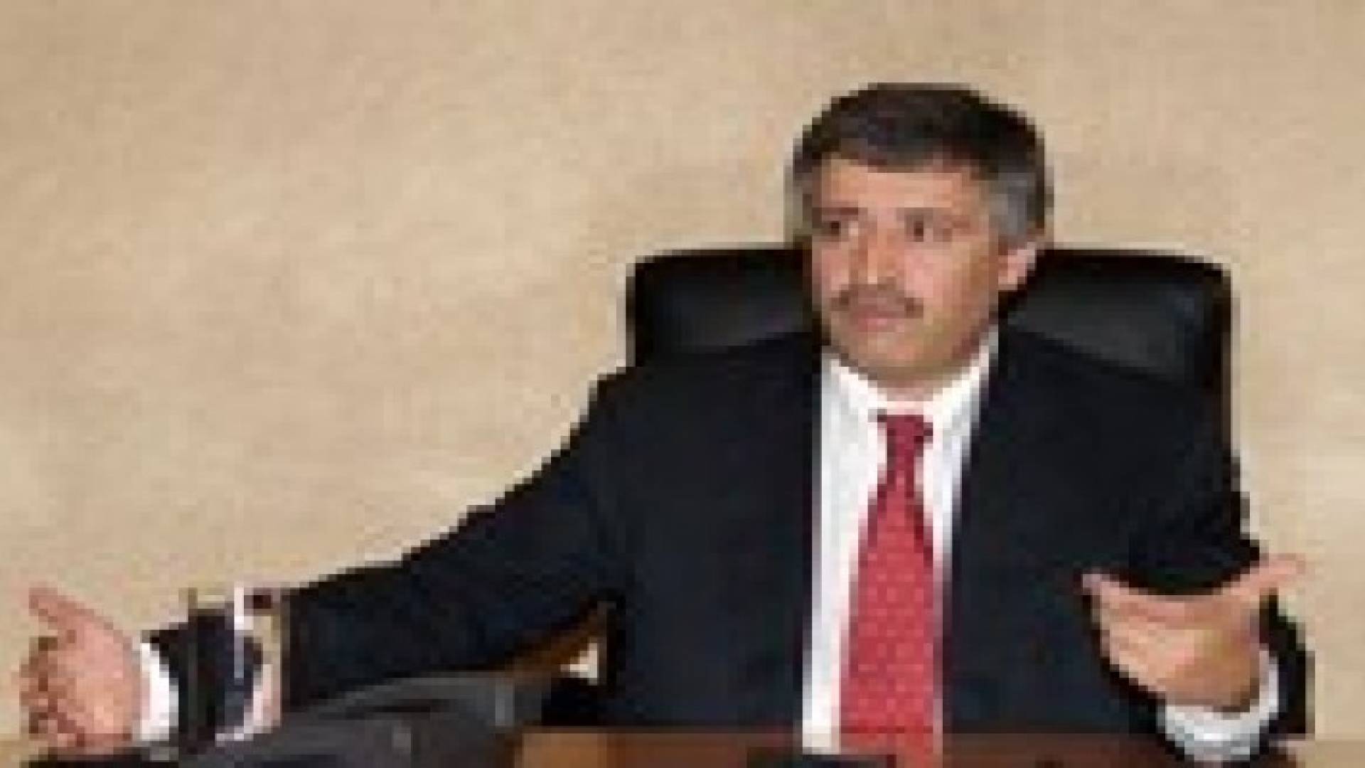 توقيع عقد عمل جماعي