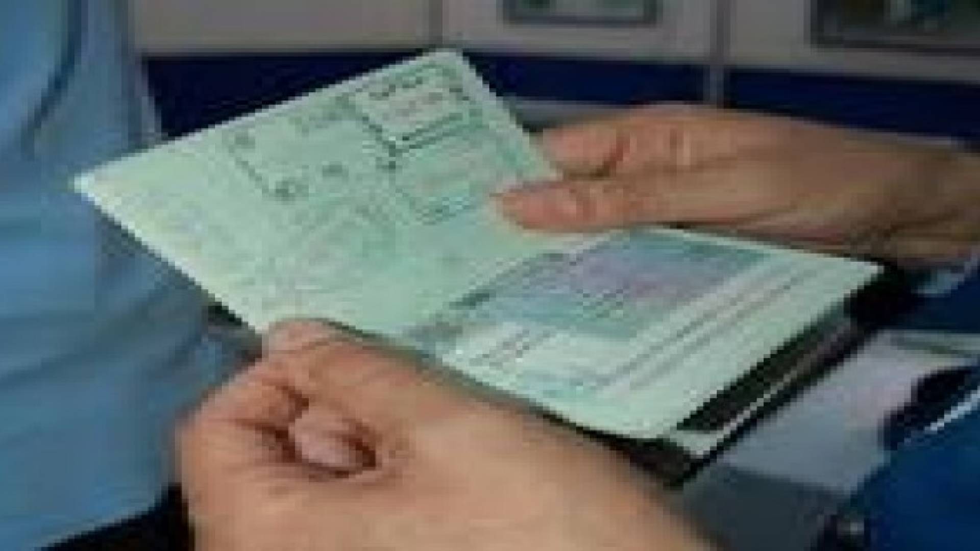 فيزا مزورة تبدد حلم شاب بالسفر لاوروبا
