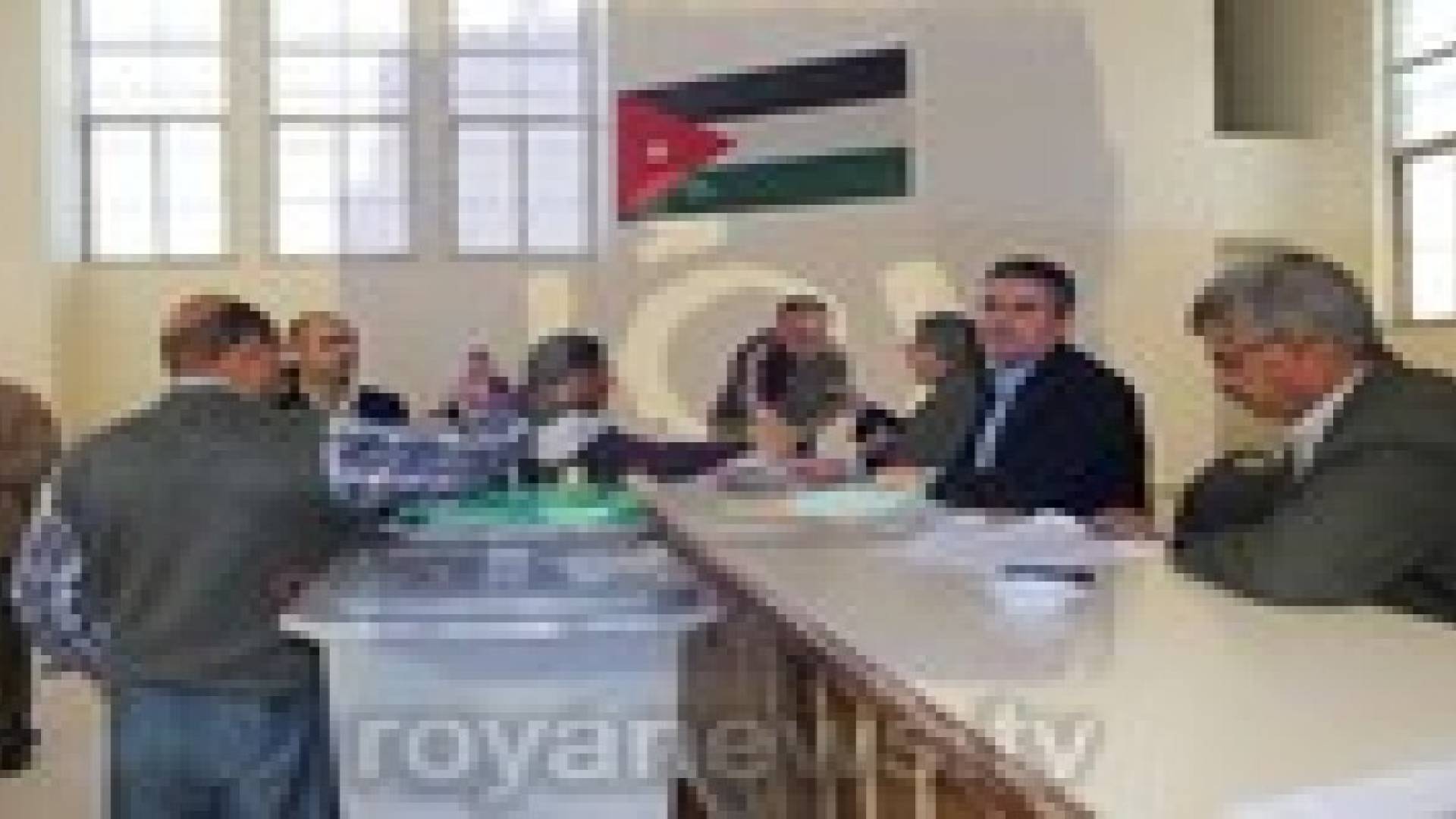 انتخابات المعلمين في الطفيلة.. فيديو وصور