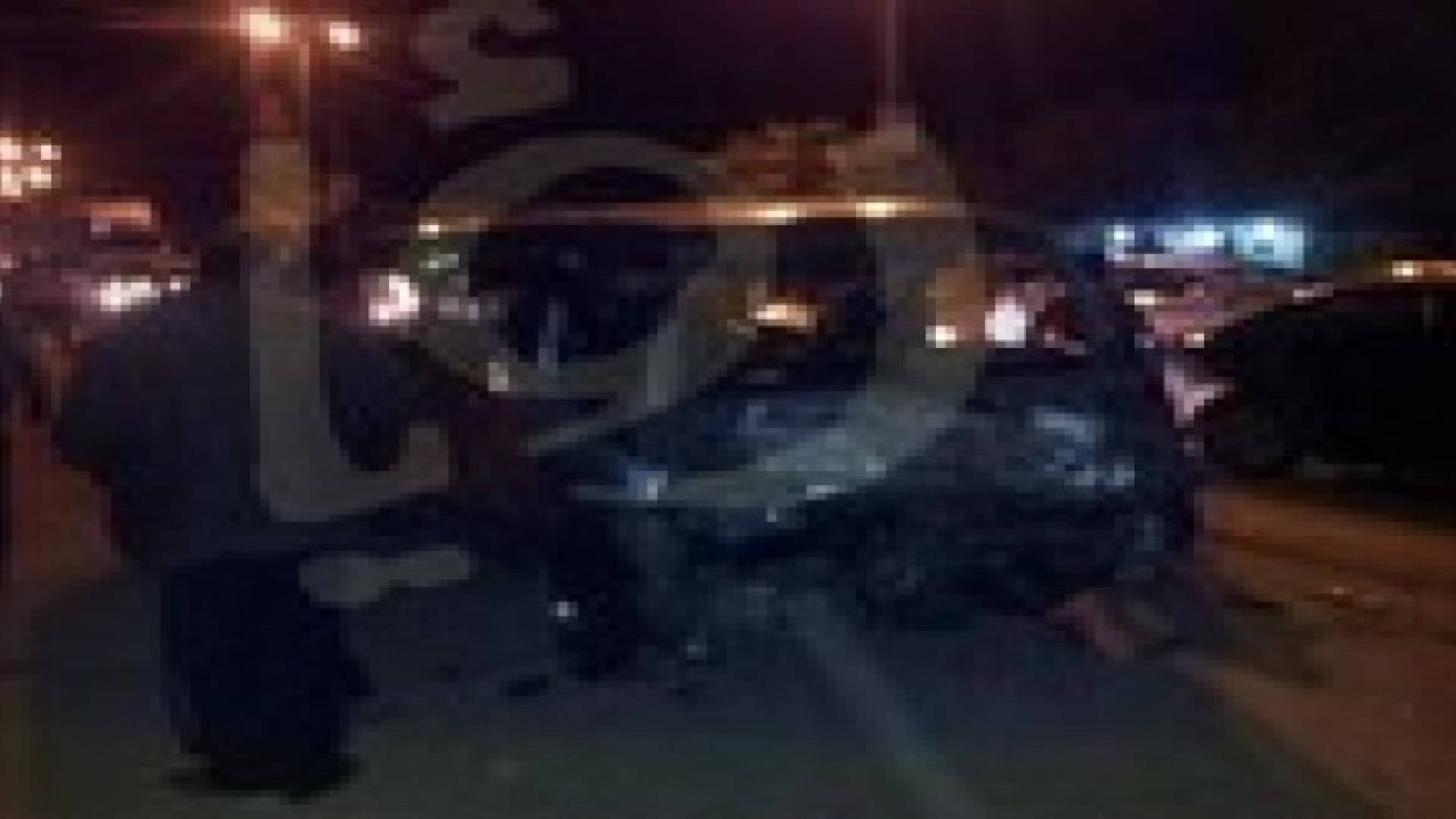 حادث تصادم بين حافلة ومركبة في عين الباشا - صور